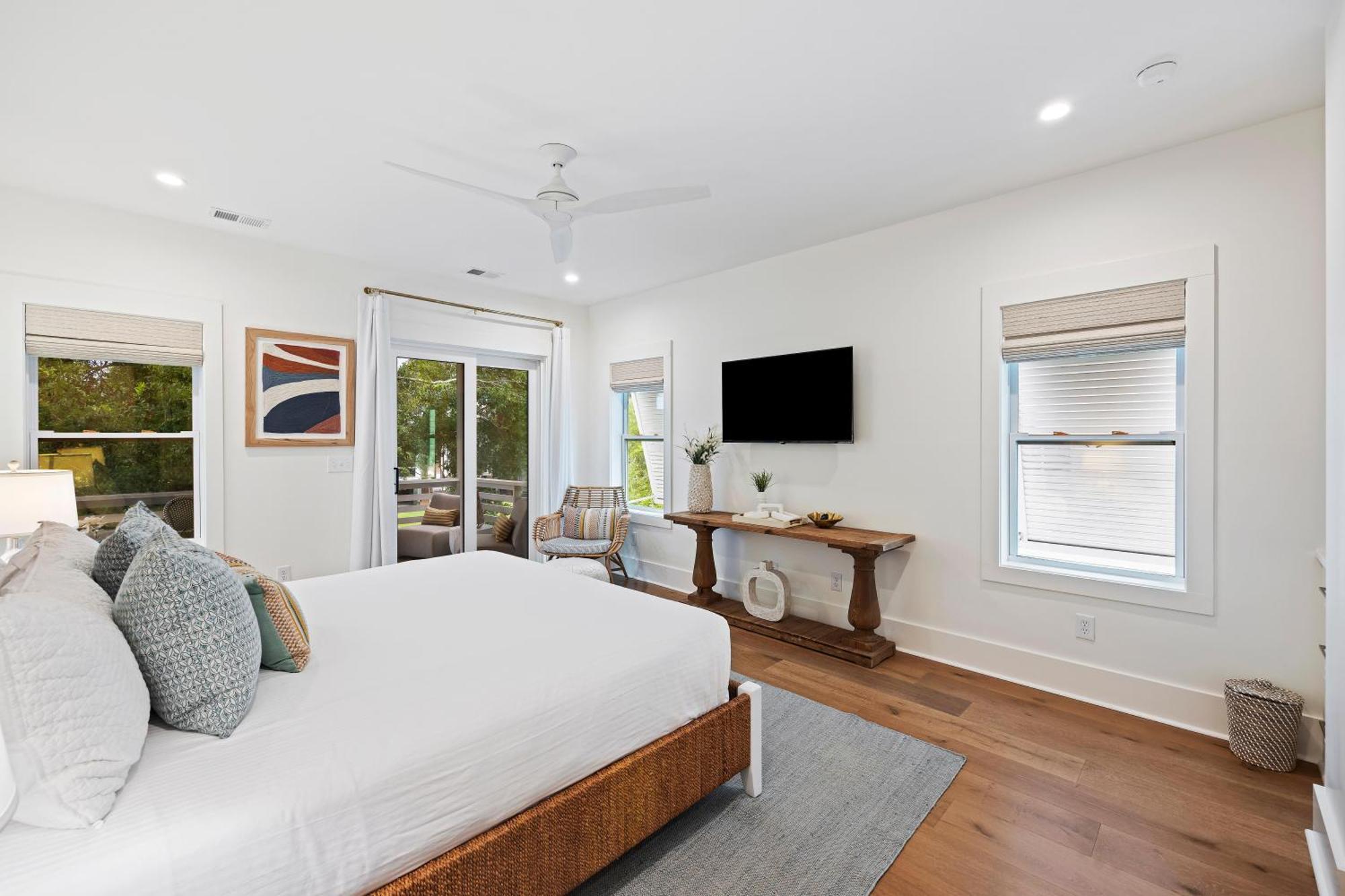 10 Yacht Harbor Isle of Palms