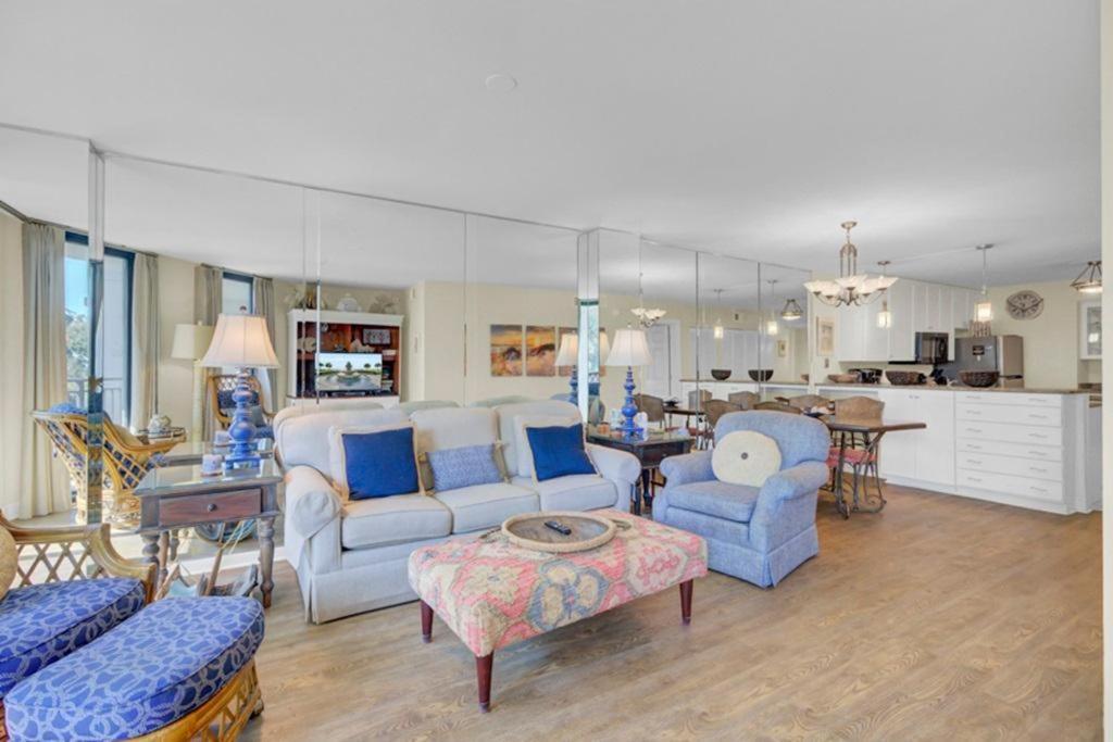 Shipwatch 104a By Wild Dunes, Oceanfront Holiday home Isle of Palms