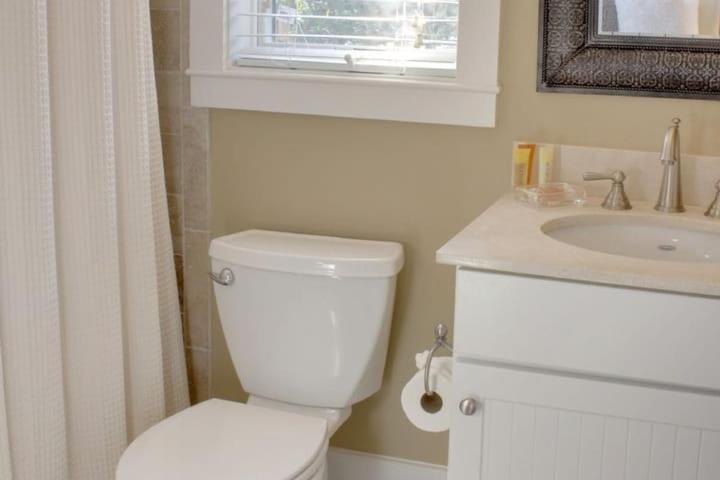 9 24th Avenue By Avantstay Walk To Pool Rooftop Deck Holiday home Isle of Palms