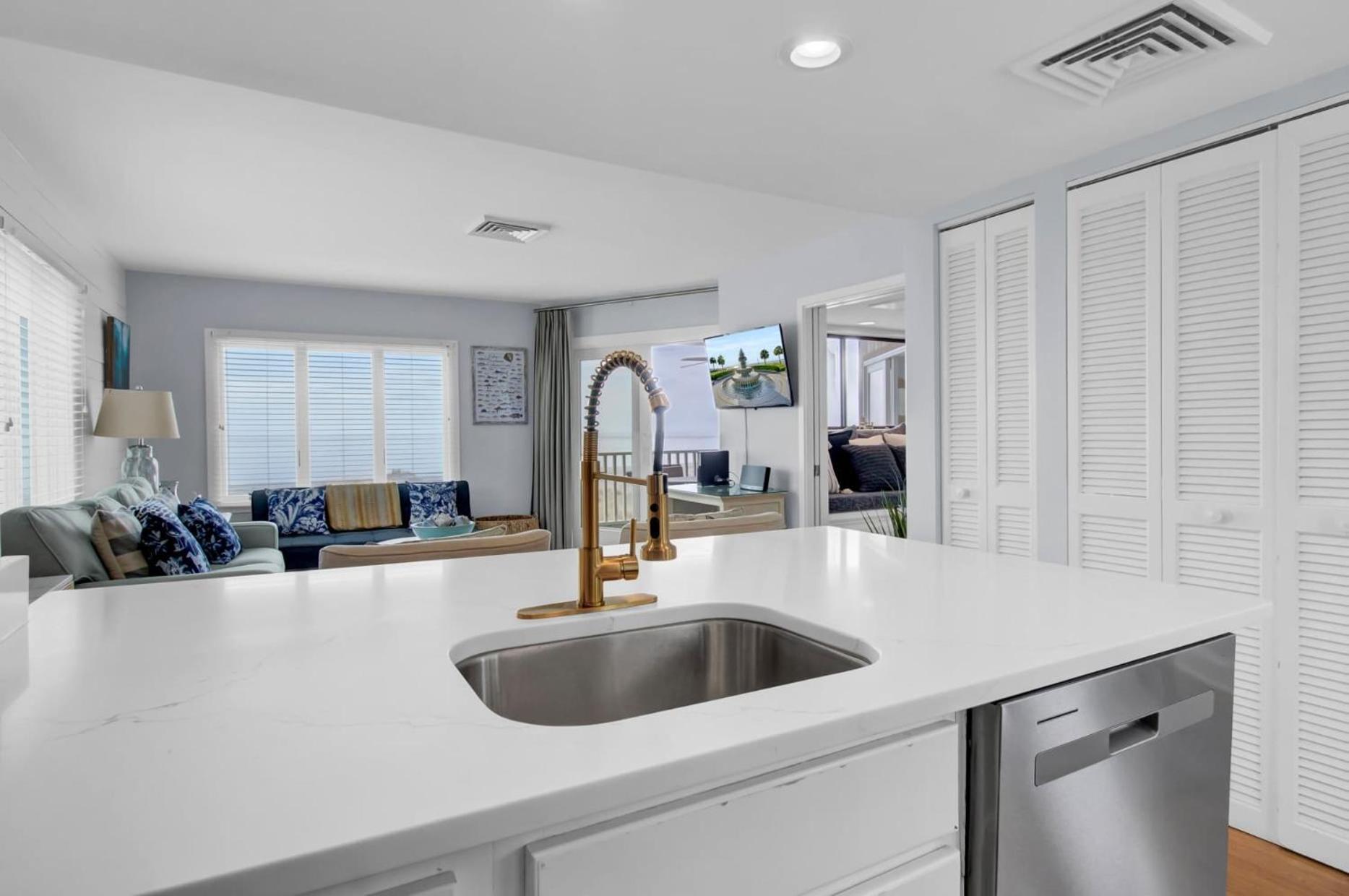 204 B Port O Call By Avantstay Beachfront