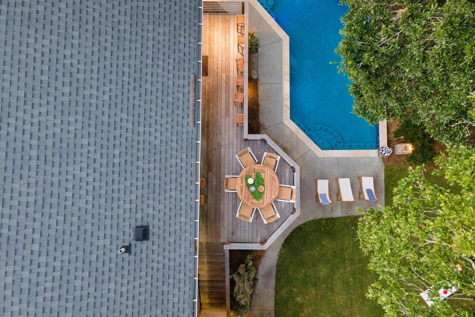 Palmetto By Avantstay Gorgeous Character W Pool Sun Pool Table Holiday home Isle of Palms