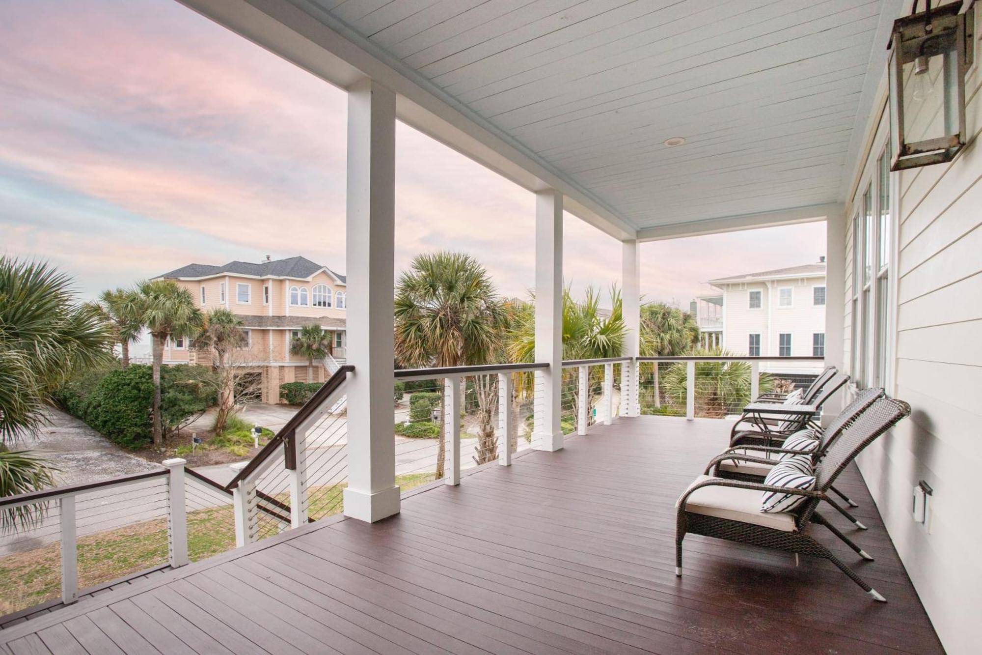 Pelican By Avantstay Stunning Getaway W Pool Outdoor Kitchen Holiday home Isle of Palms