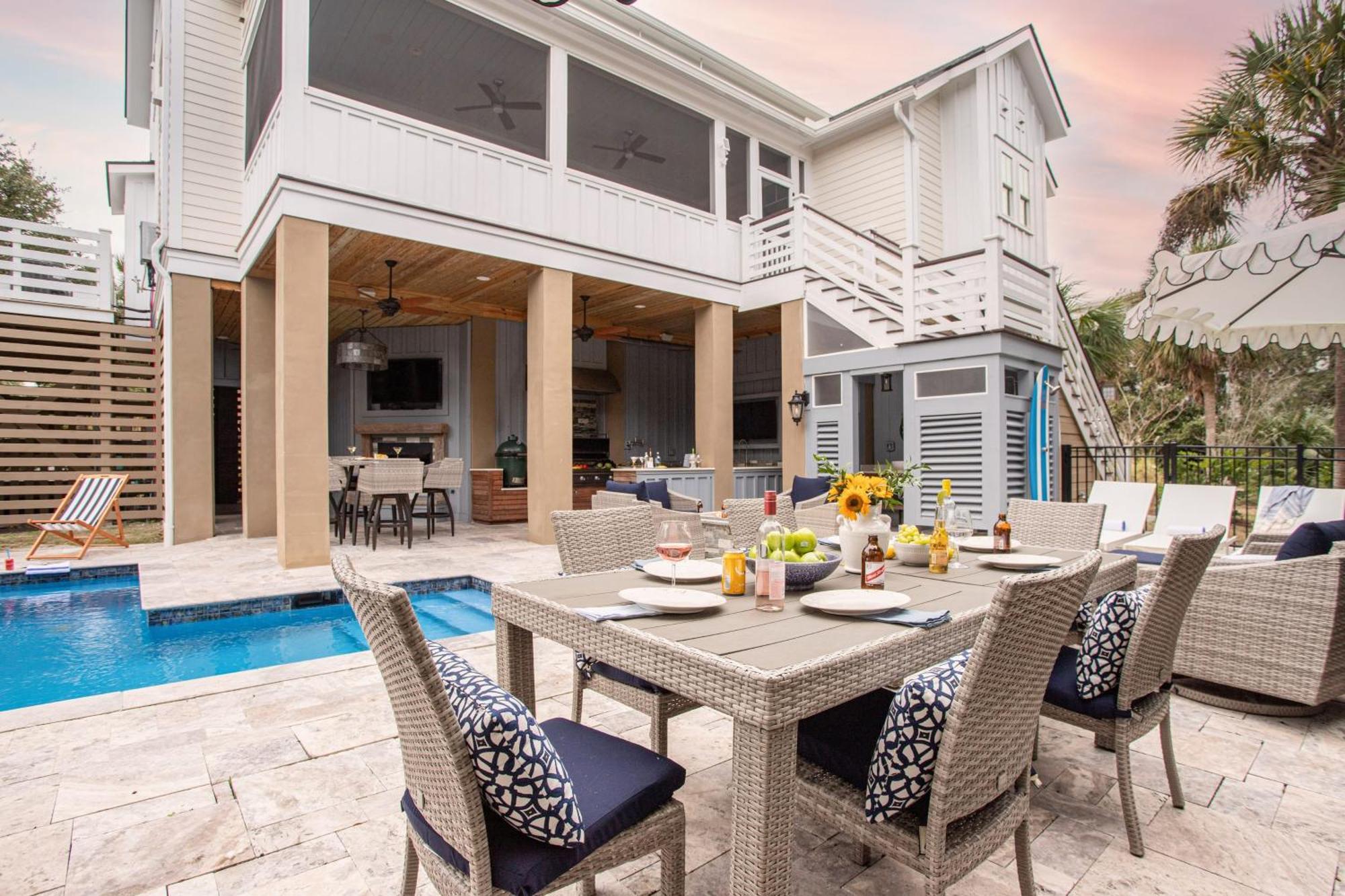 Holiday home Pelican By Avantstay Stunning Getaway W Pool Outdoor Kitchen *