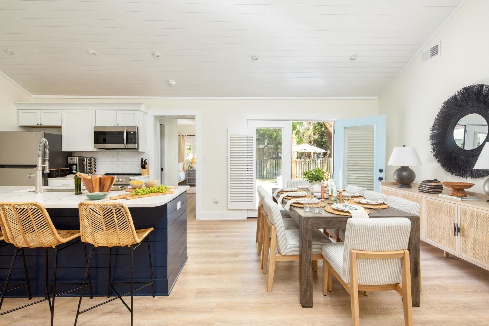 Holiday home Sawyer By Avantstay Stunning W Pool Isle of Palms