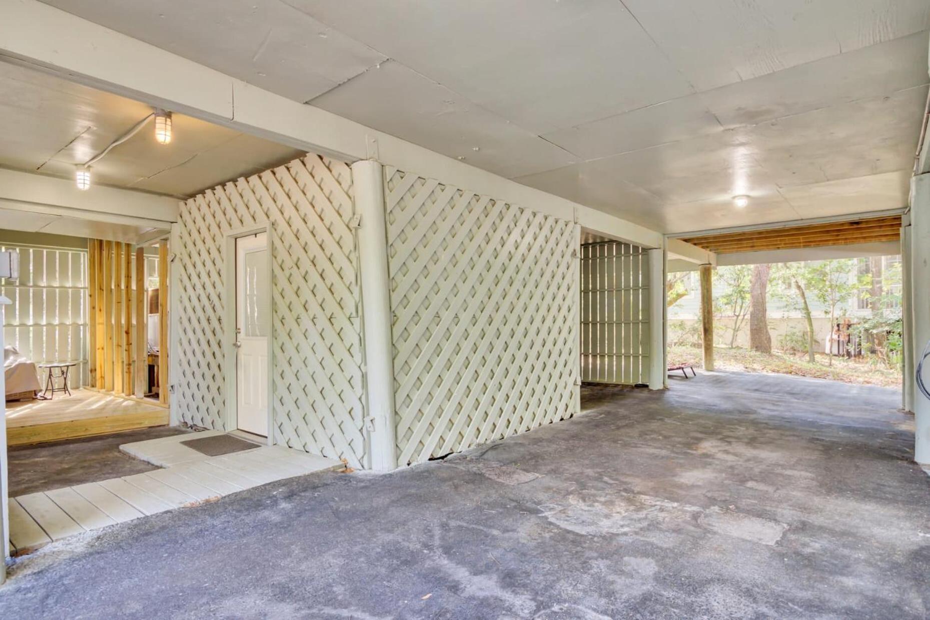 10 Sandcrab Court By Avantstay Beautiful W Deck Walk To The Holiday home