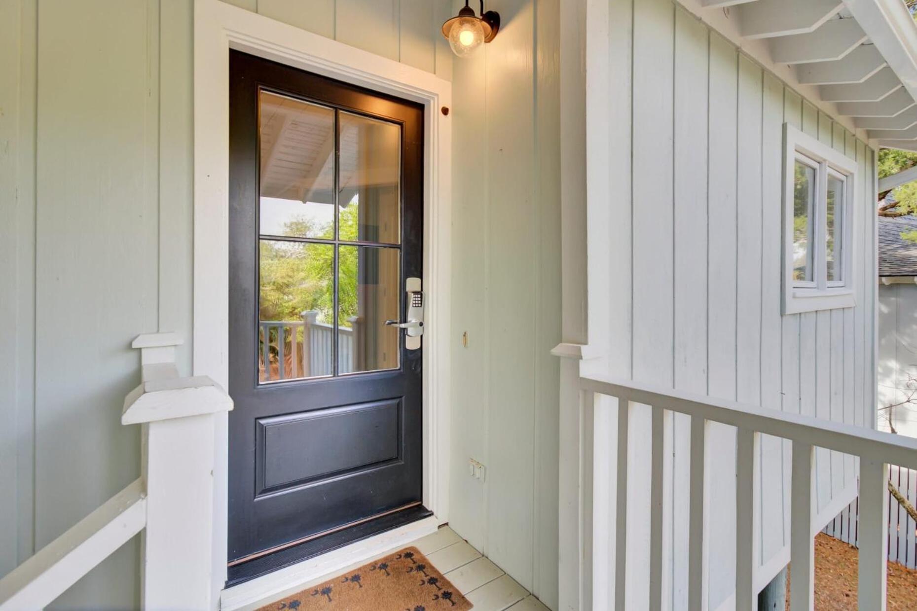 Holiday home 10 Sandcrab Court By Avantstay Beautiful W Deck Walk To The Isle of Palms