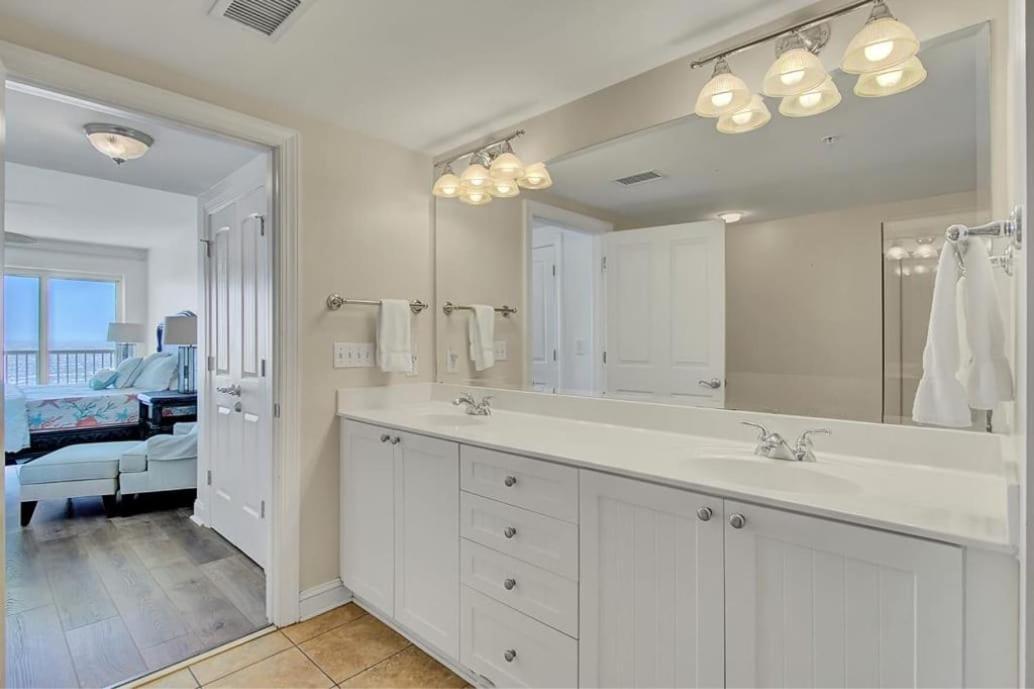 Apartment 301 Ocean Palms By Avantstay Ocean Front W Amazing Sea Views