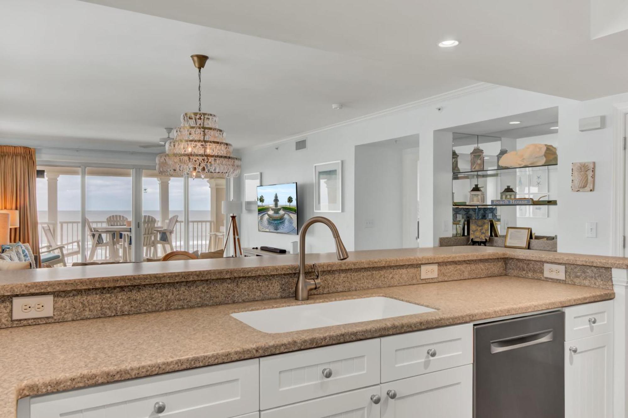 301 Ocean Palms By Avantstay Ocean Front W Amazing Sea Views Apartment Isle of Palms
