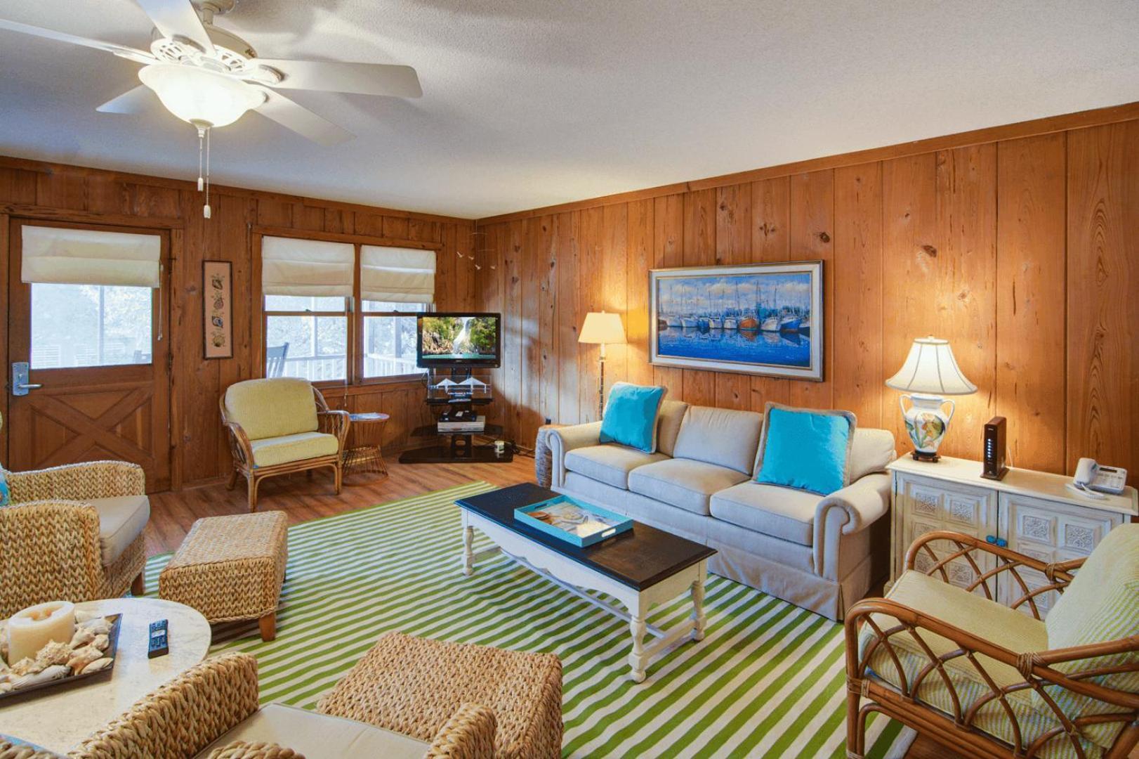12 42nd Avenue By Avantstay 2 Mins To The Screened In Porch Isle of Palms