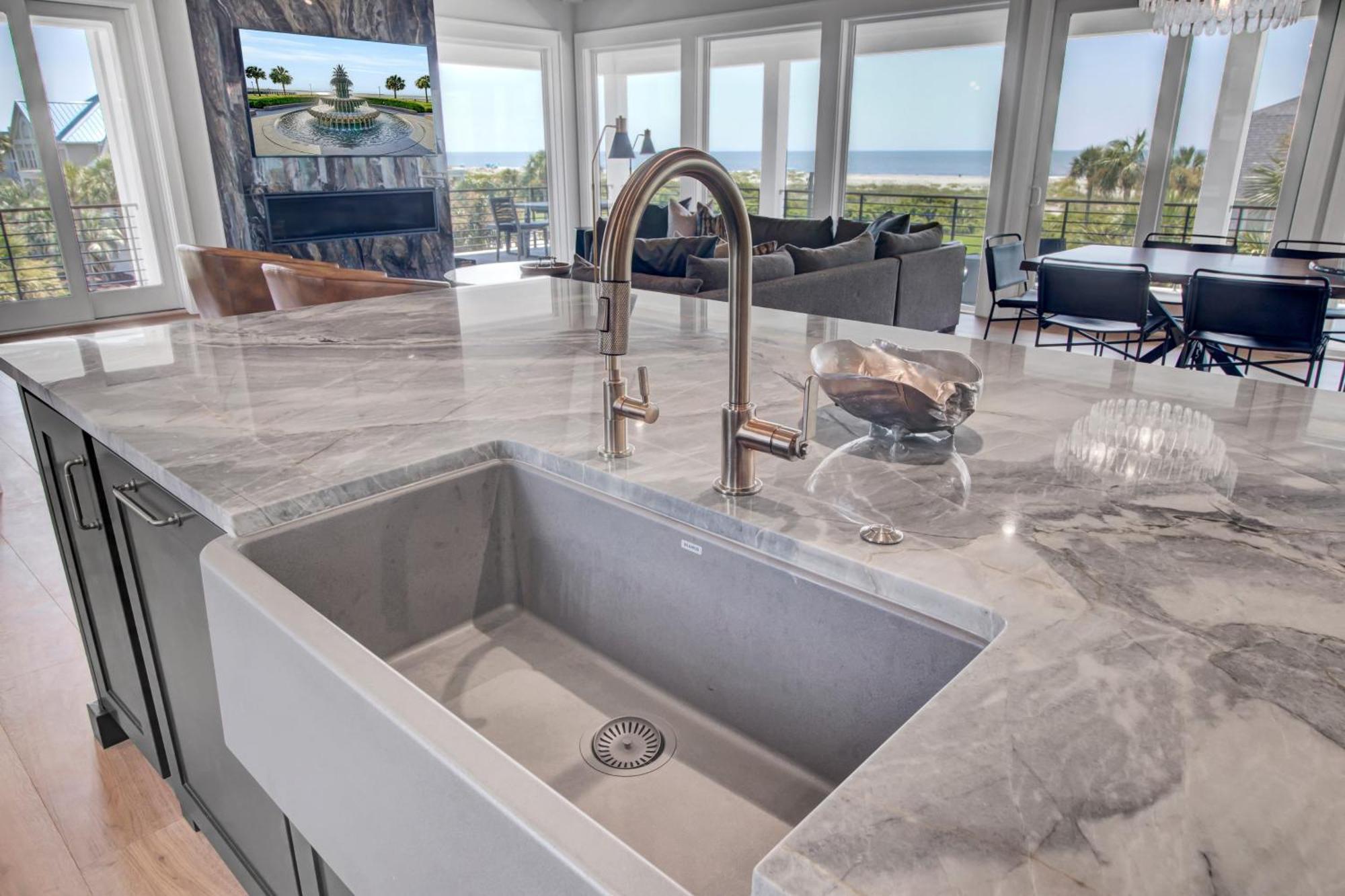 Coastal Harmony By Avantstay Oceanfront Private Pool View Holiday home Isle of Palms