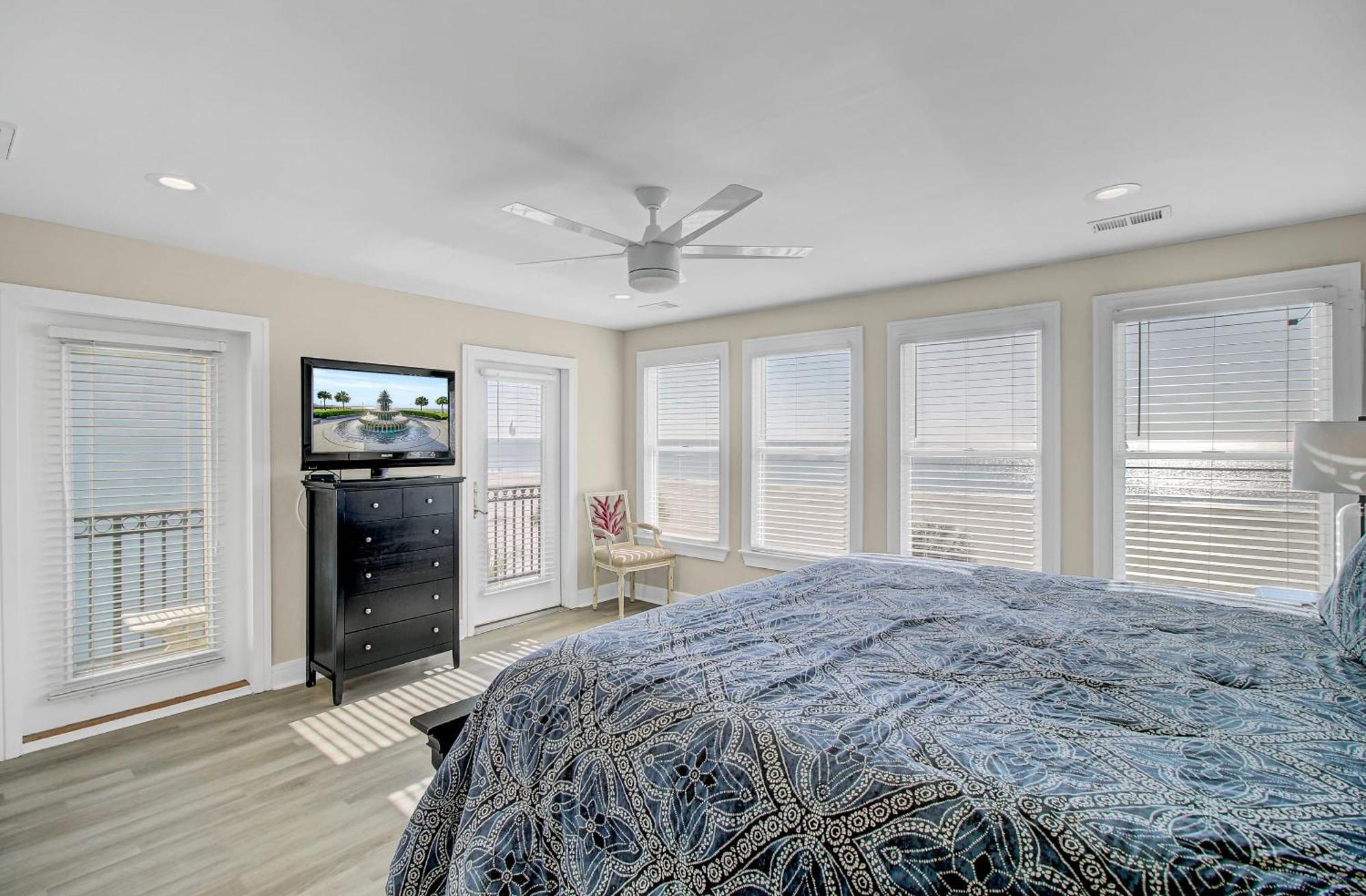 Holiday home 131 Grand Pavilion By Avantstay Oceanfront On The Boardwalk Isle of Palms
