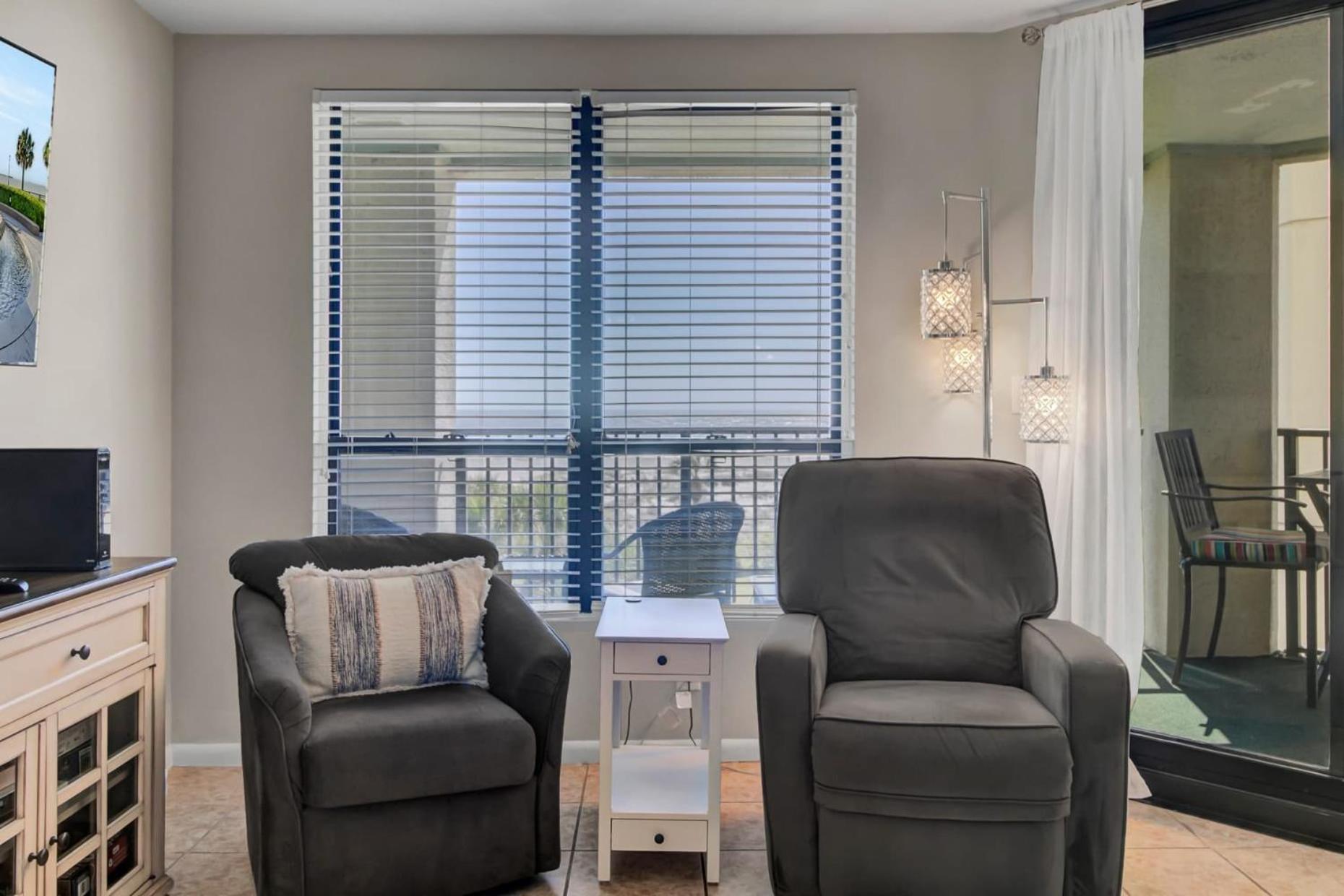 Hi Tide By Avantstay Oceanfront View Shared Pool