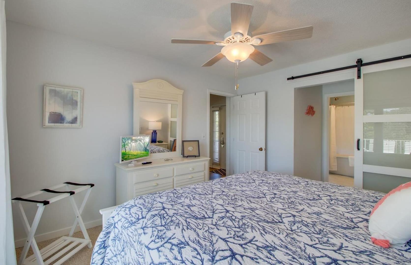 Holiday home 72 Pelican Bay Avantstay Community Pool Decks