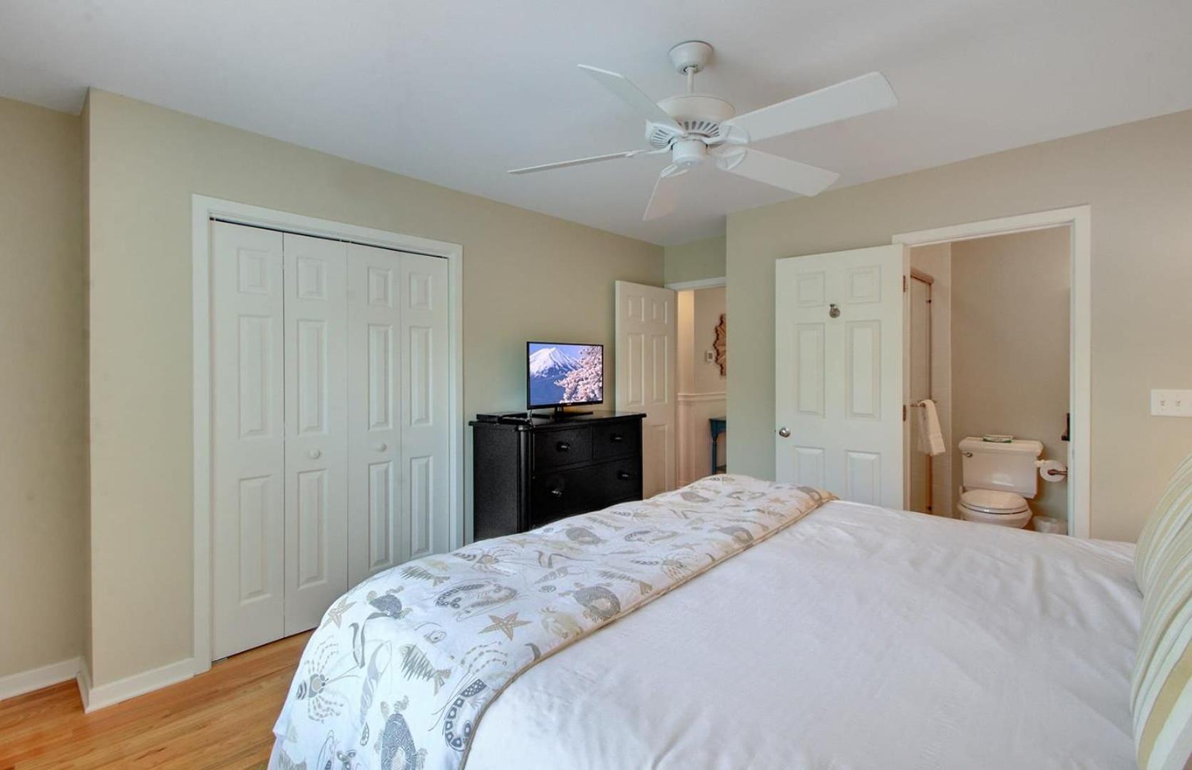 Holiday home 73 Grand Pavilion By Avantstay Corner Lot Porch Isle of Palms