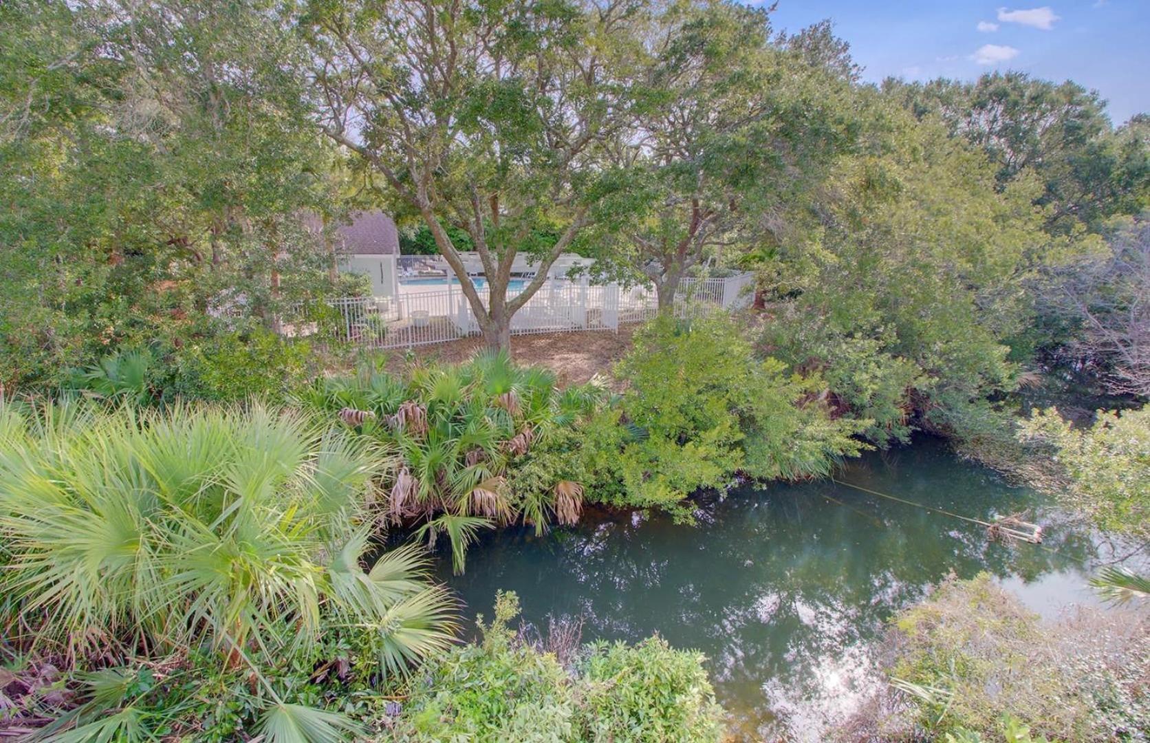 Holiday home 55 Pelican Bay By Avantstay Easy Access Shared Pool Lagoon Fishing *