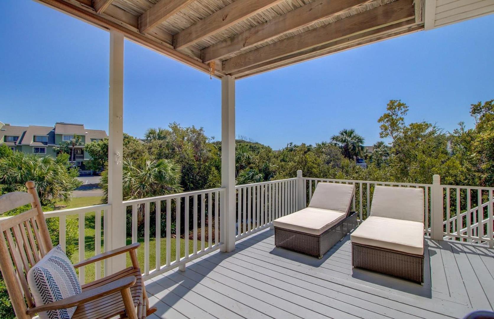 72 Pelican Bay Avantstay Community Pool Decks Holiday home Isle of Palms