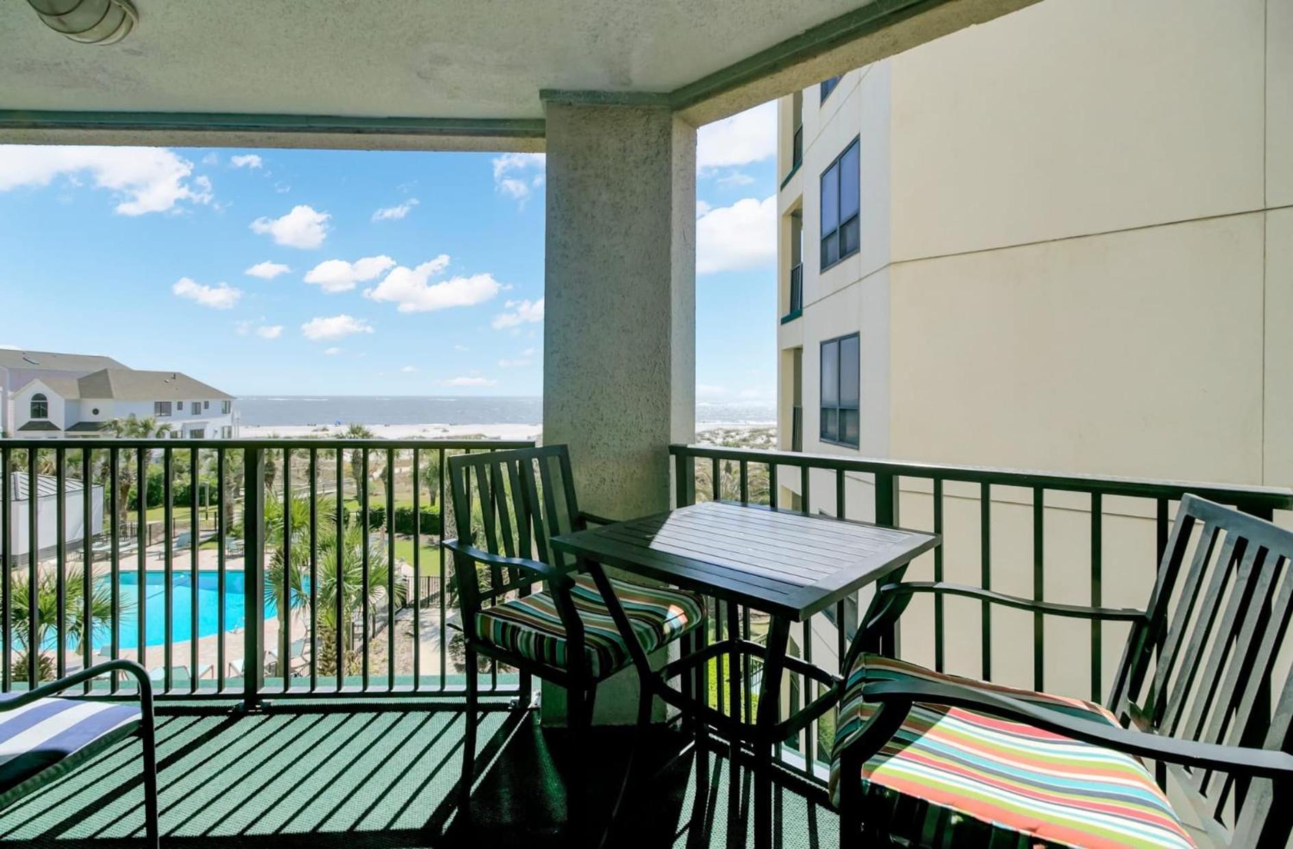 Apartment Hi Tide By Avantstay Oceanfront View Shared Pool Isle of Palms