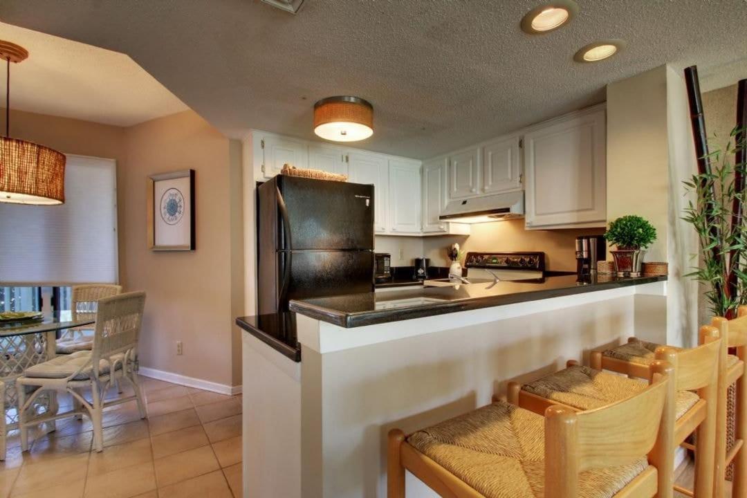Apartment 102 E Port O Call By Avantstay Beachfront Ocean Views Communal Pool *
