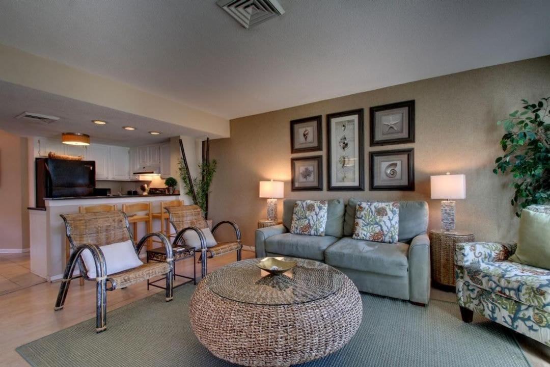 102 E Port O Call By Avantstay Beachfront Ocean Views Communal Pool *