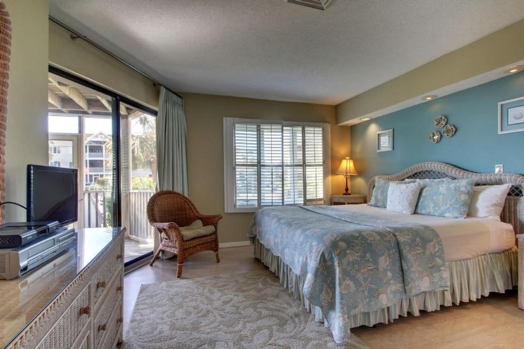 102 E Port O Call By Avantstay Beachfront Ocean Views Communal Pool * Isle of Palms