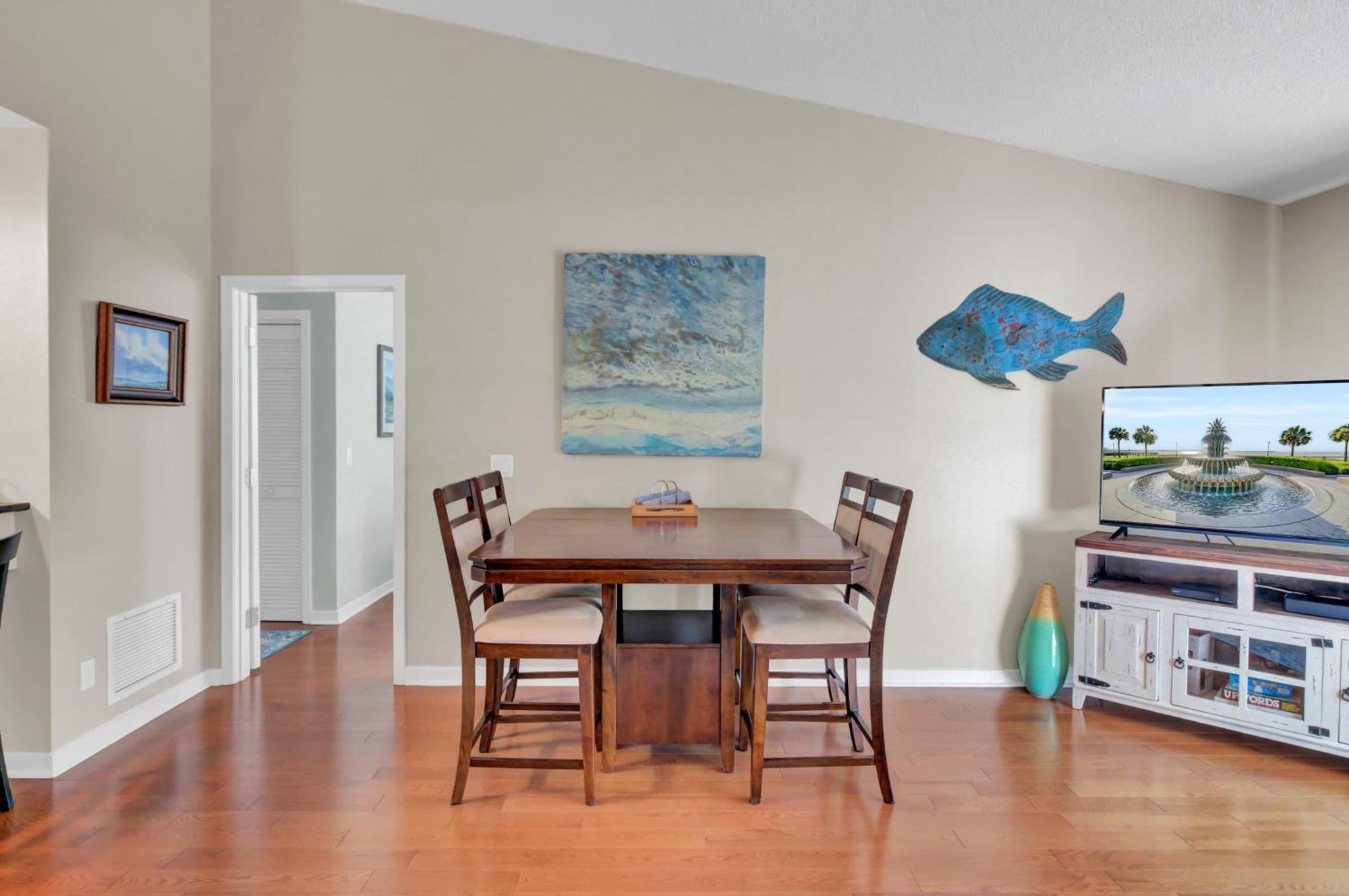 Holiday home 36 Lagoon By Avantstay Fishing Dock Views Isle of Palms