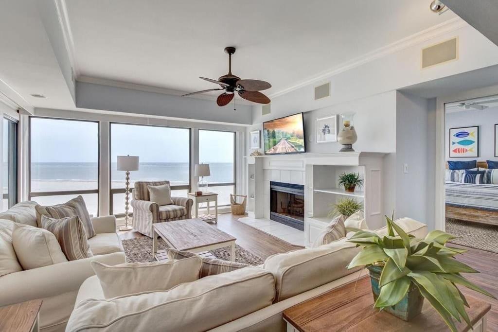 1405 Ocean By Avantstay Oceanfront W Shared Pool Apartment Isle of Palms