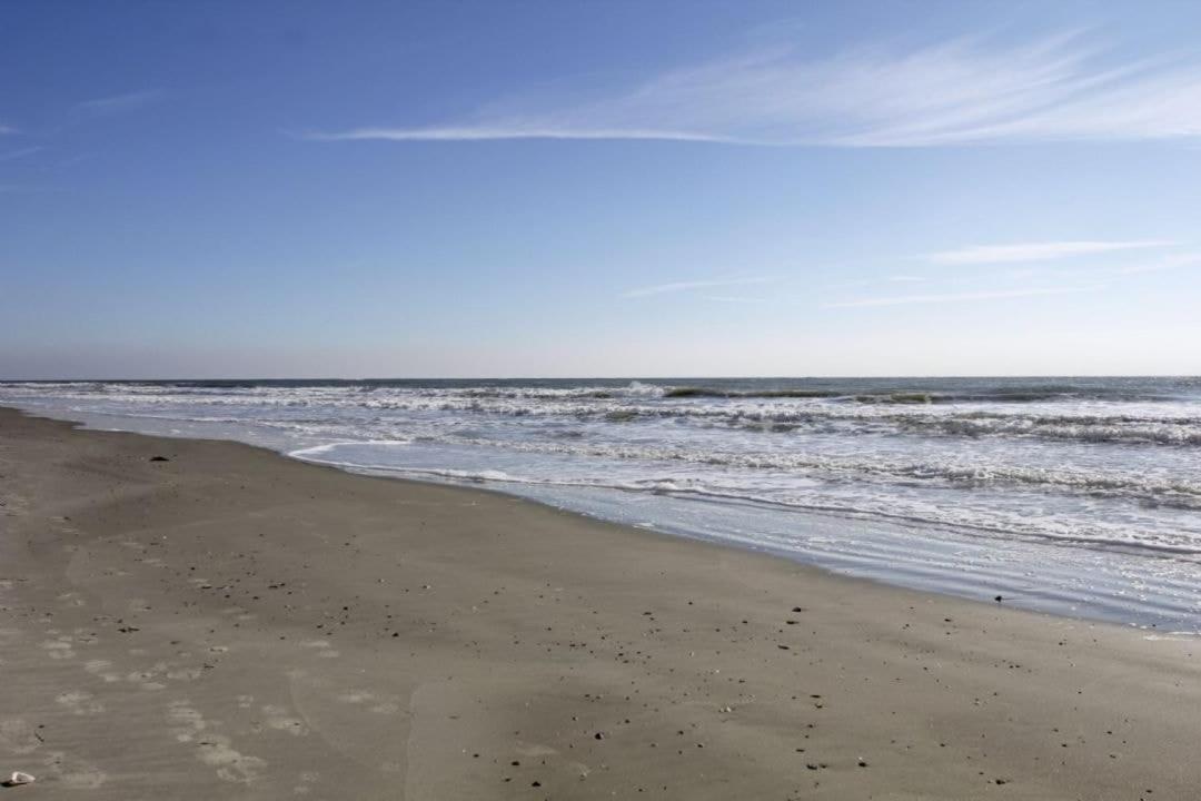 Beachfront Bliss By Avantstay Oceanfront Views Holiday home