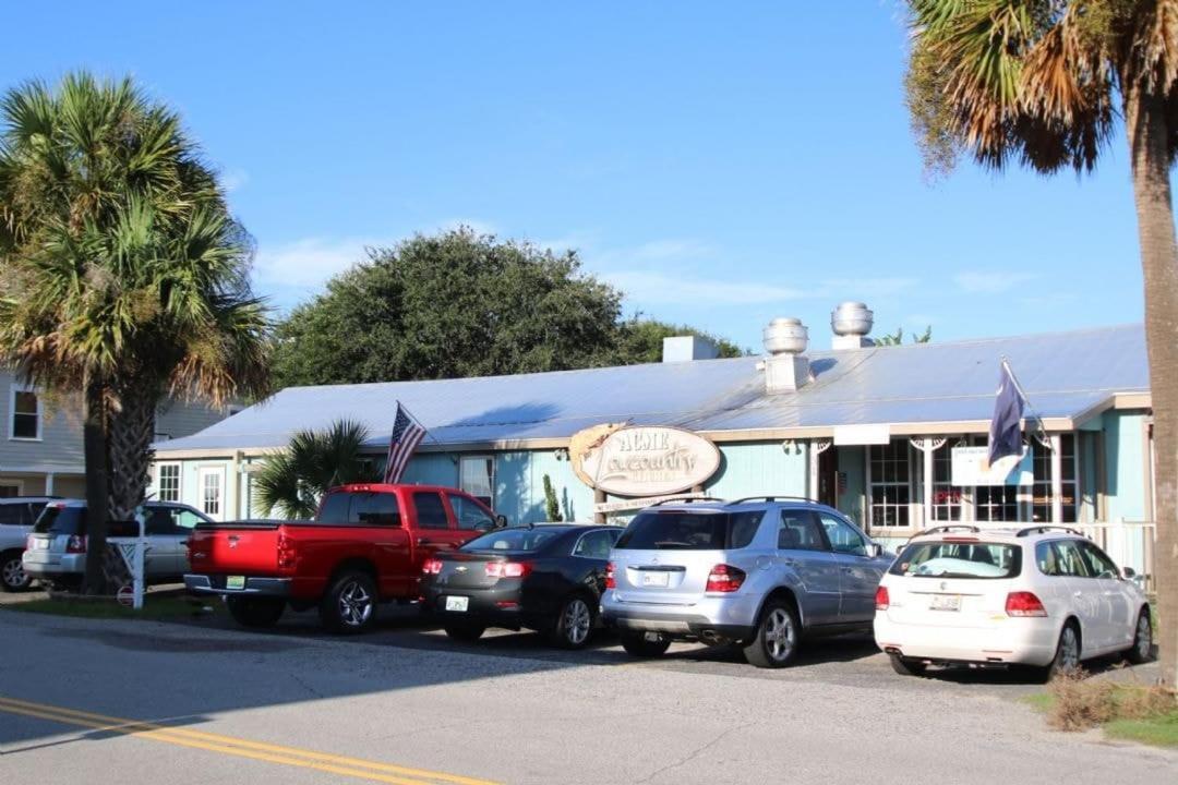 Holiday home Beachfront Bliss By Avantstay Oceanfront Views