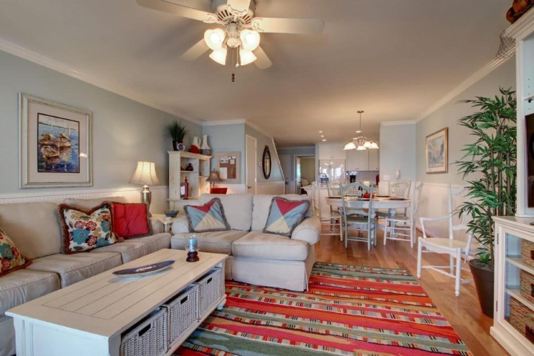 Holiday home Beachfront Bliss By Avantstay Oceanfront Views