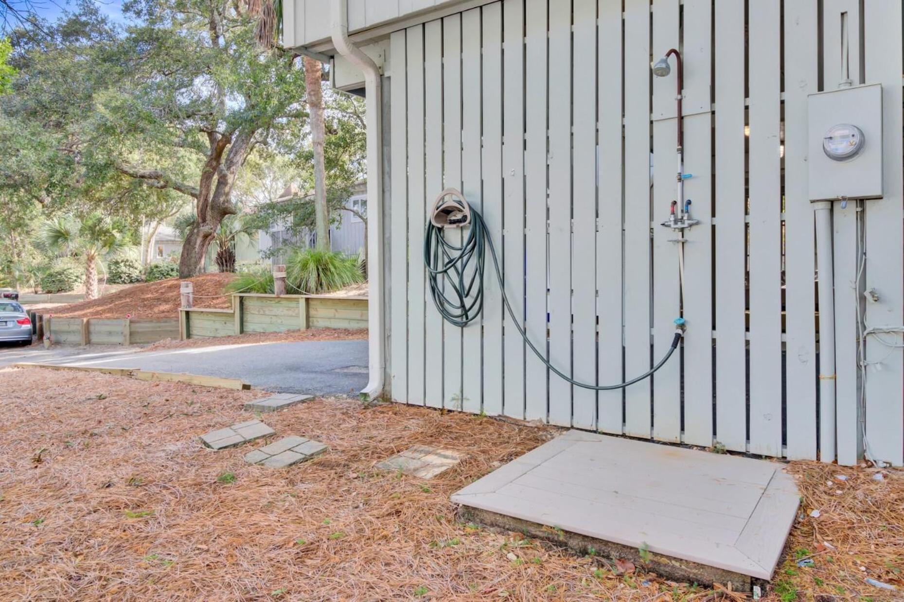 10 Sandcrab Court By Avantstay Beautiful W Deck Walk To The Holiday home *
