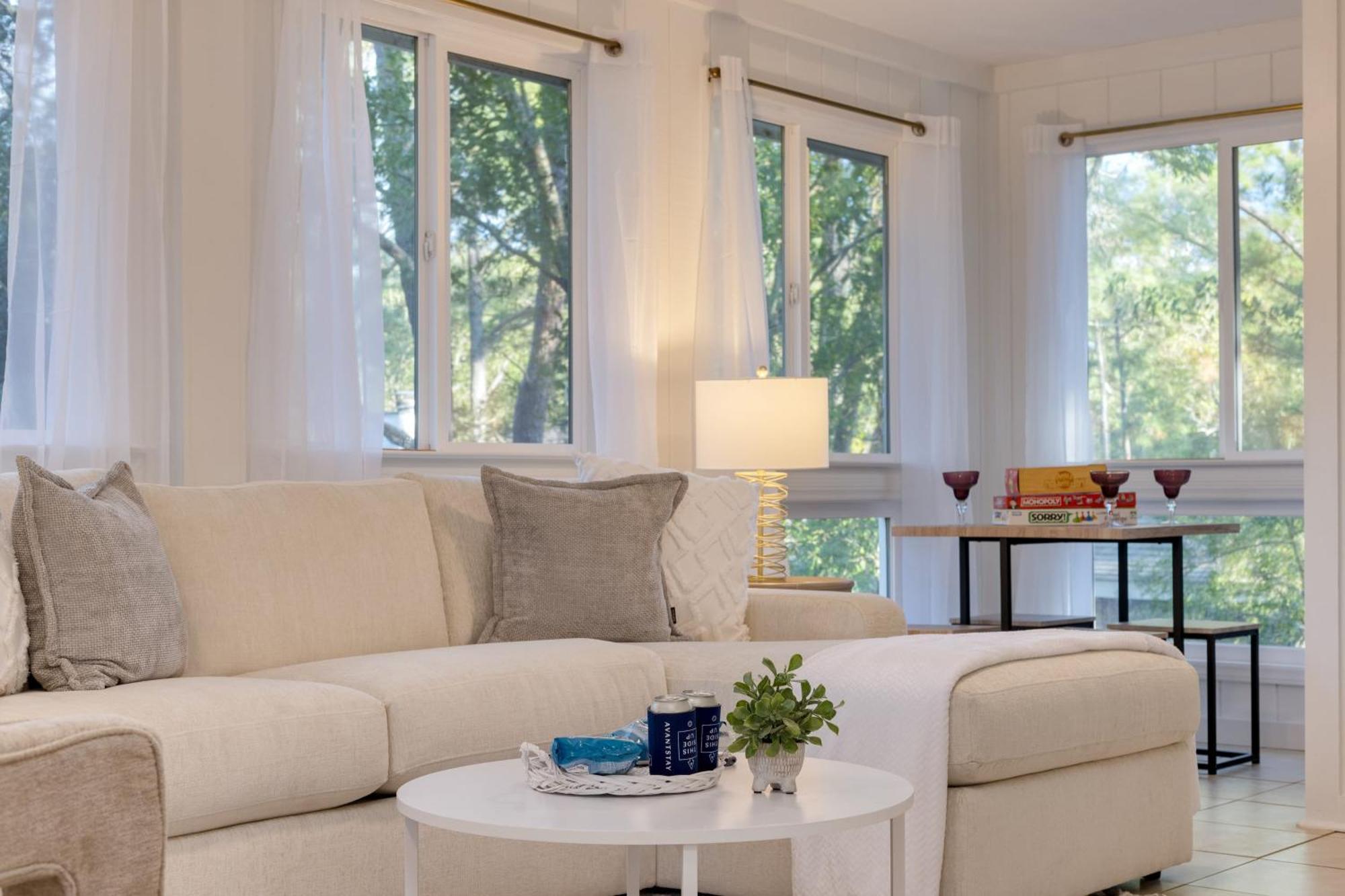 Conch By Avantstay Walk To Beach Deck Fireplace Outdoor Dining * Isle of Palms