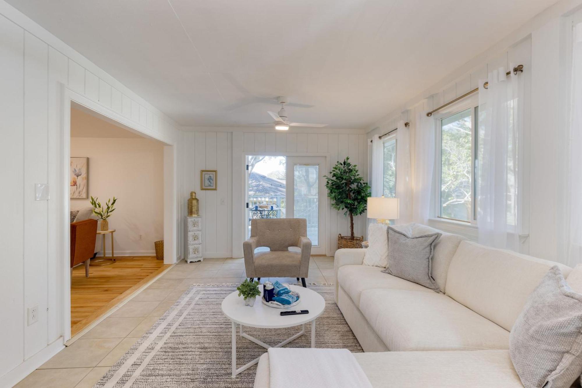 Conch By Avantstay Walk To Beach Deck Fireplace Outdoor Dining *