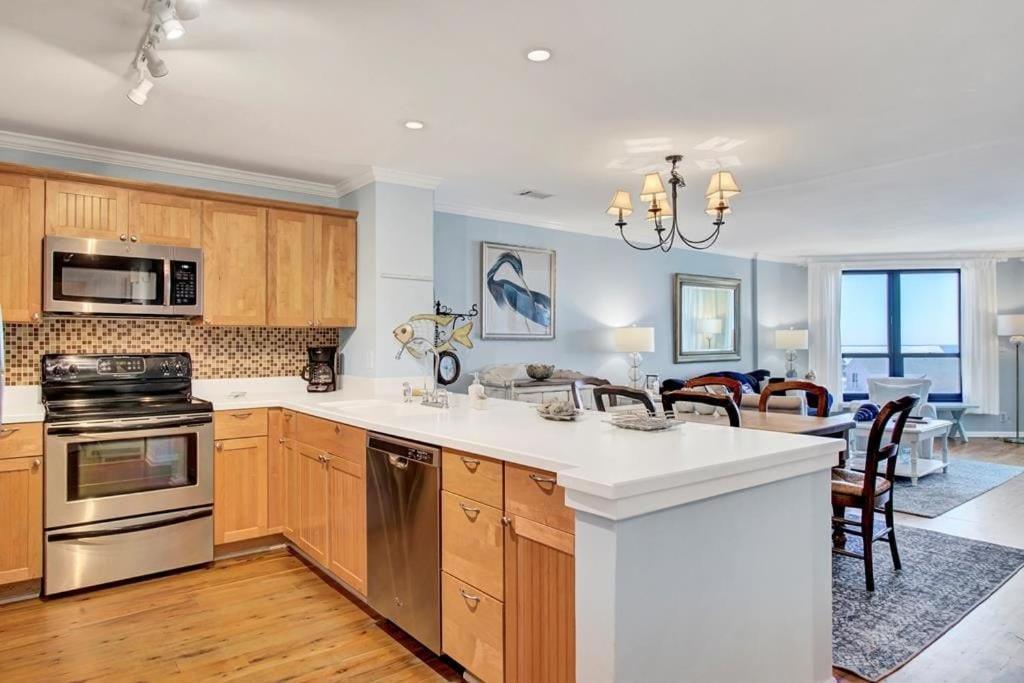 Apartment The Crows Nest By Avantstay Ocean Front W Community Pool Access Isle of Palms