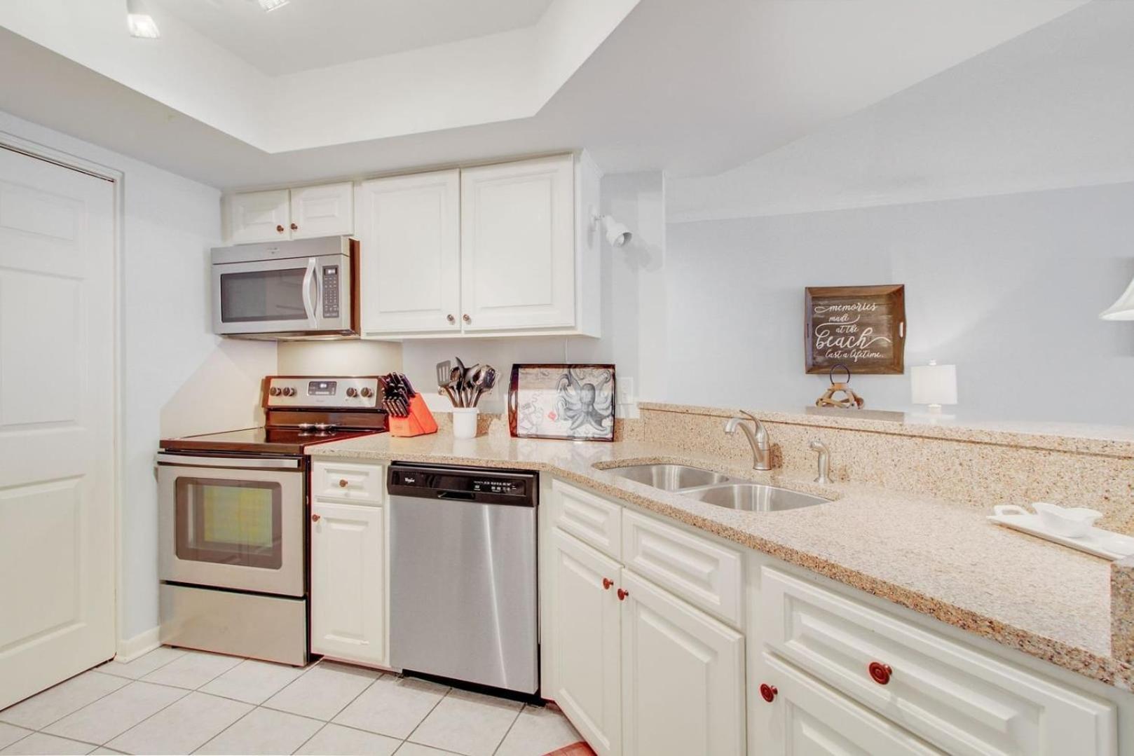 405 Yacht Harbor By Avantstay Shaded Patio Near Golf Communal Pool Holiday home