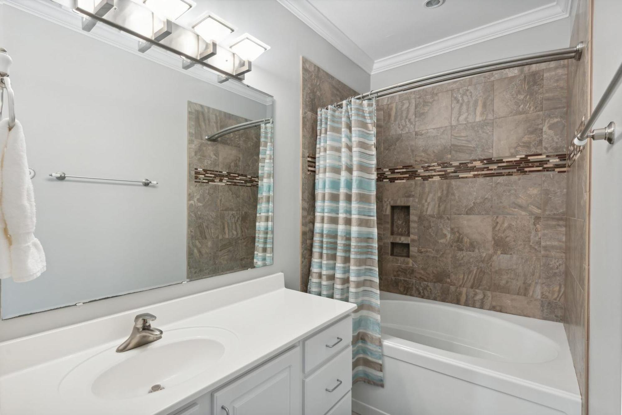 Holiday home 3800 Cameron Avantstay Pool Ocean Views Deck Isle of Palms
