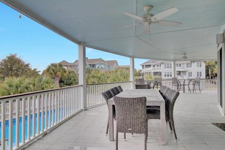 Me By Avantstay Pool Views Deck Holiday home Isle of Palms