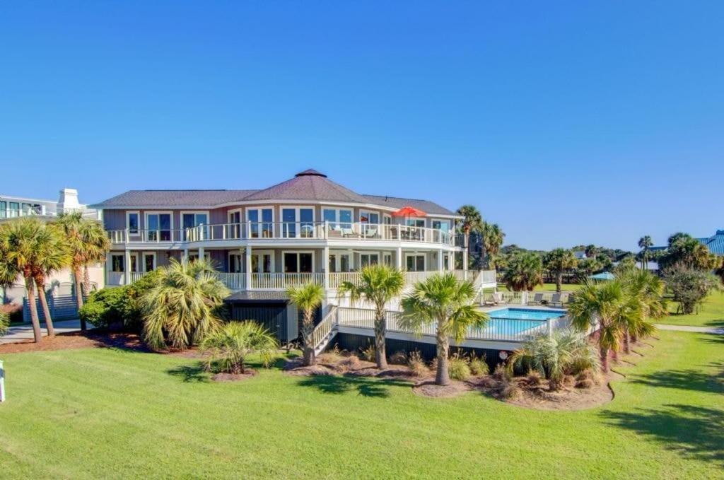 Holiday home Me By Avantstay Pool Views Deck Isle of Palms