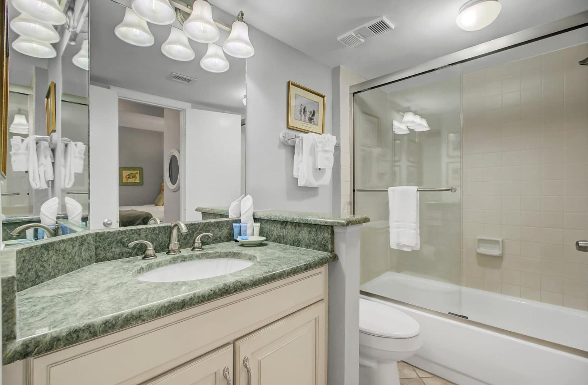 407 A Shipwatch By Avantstay Front W Ocean Views Isle of Palms