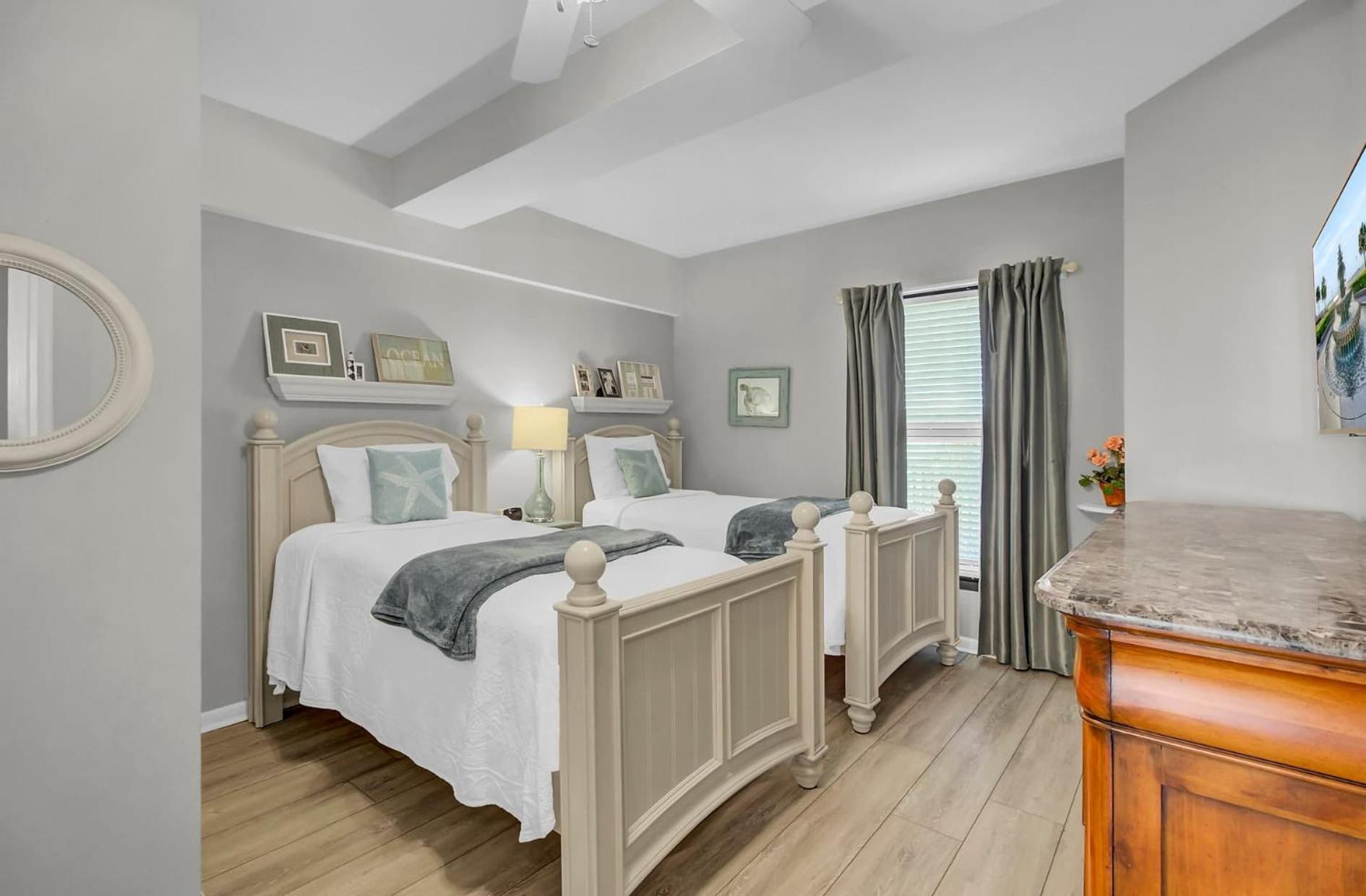 Holiday home 407 A Shipwatch By Avantstay Front W Ocean Views *