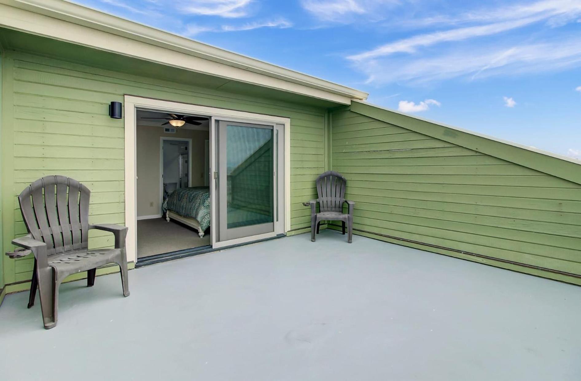A Finer View By Avantstay Ocean Views Beachfront Living Shared Pool * Isle of Palms