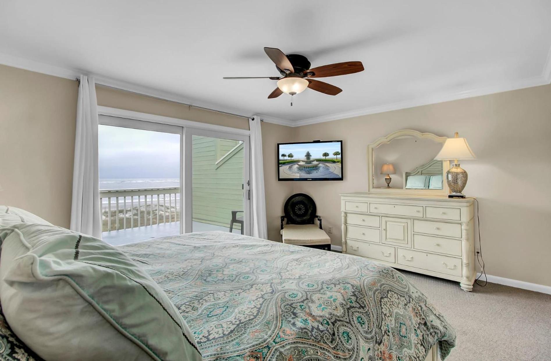 A Finer View By Avantstay Ocean Views Beachfront Living Shared Pool * Isle of Palms