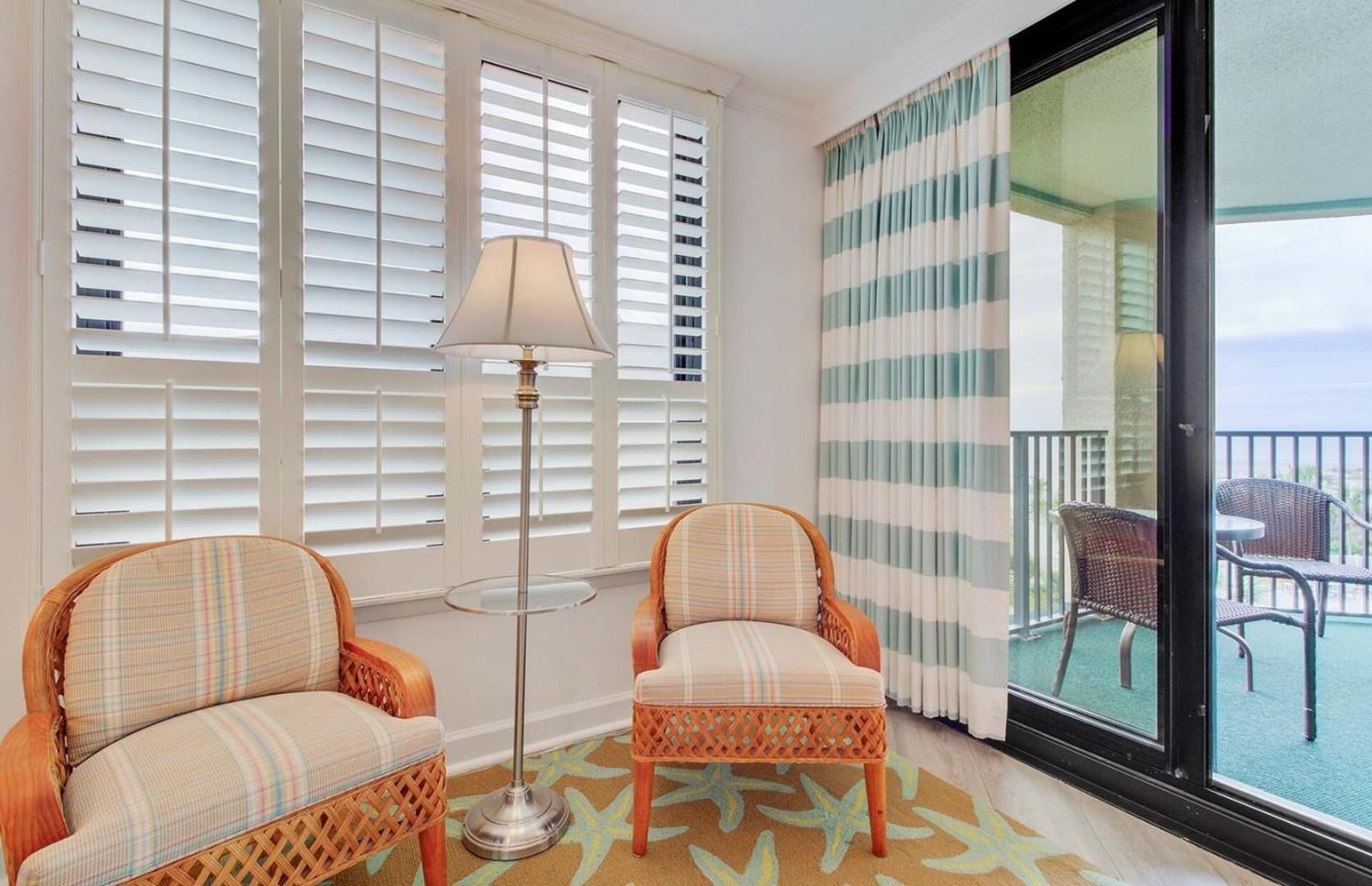 Apartment 311 Summerhouse By Avantstay Views Access To Community Pool Isle of Palms