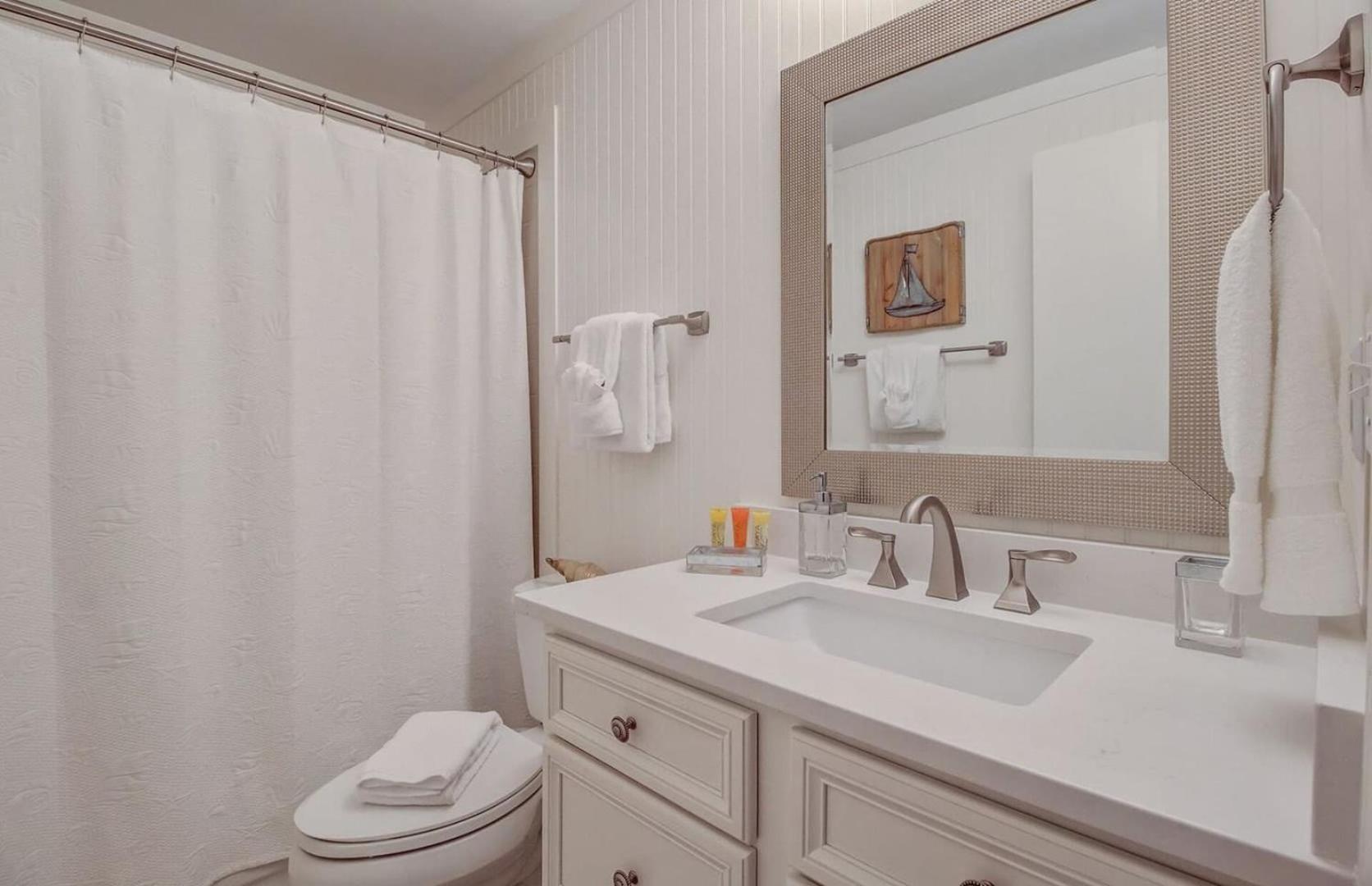 Waters Lure Avantstay Oceanfront Shared Pool Ocean Views Apartment