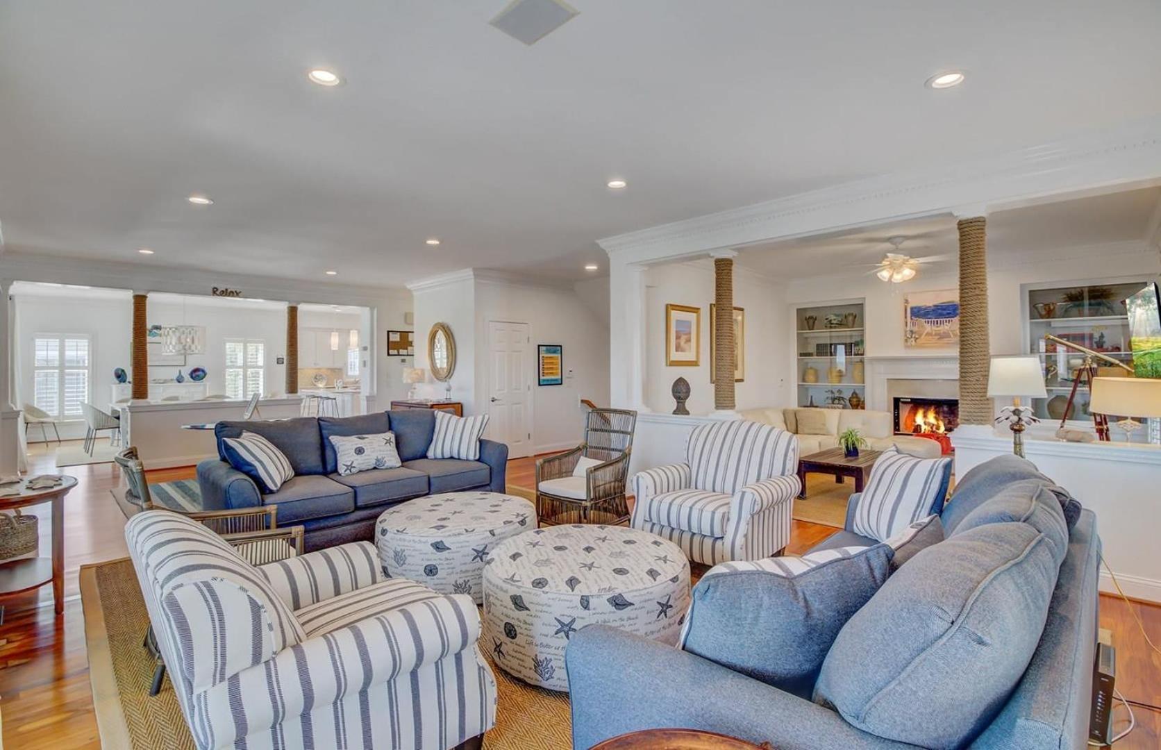Endless Summer By Avantstay Across From Ocean Views * Isle of Palms