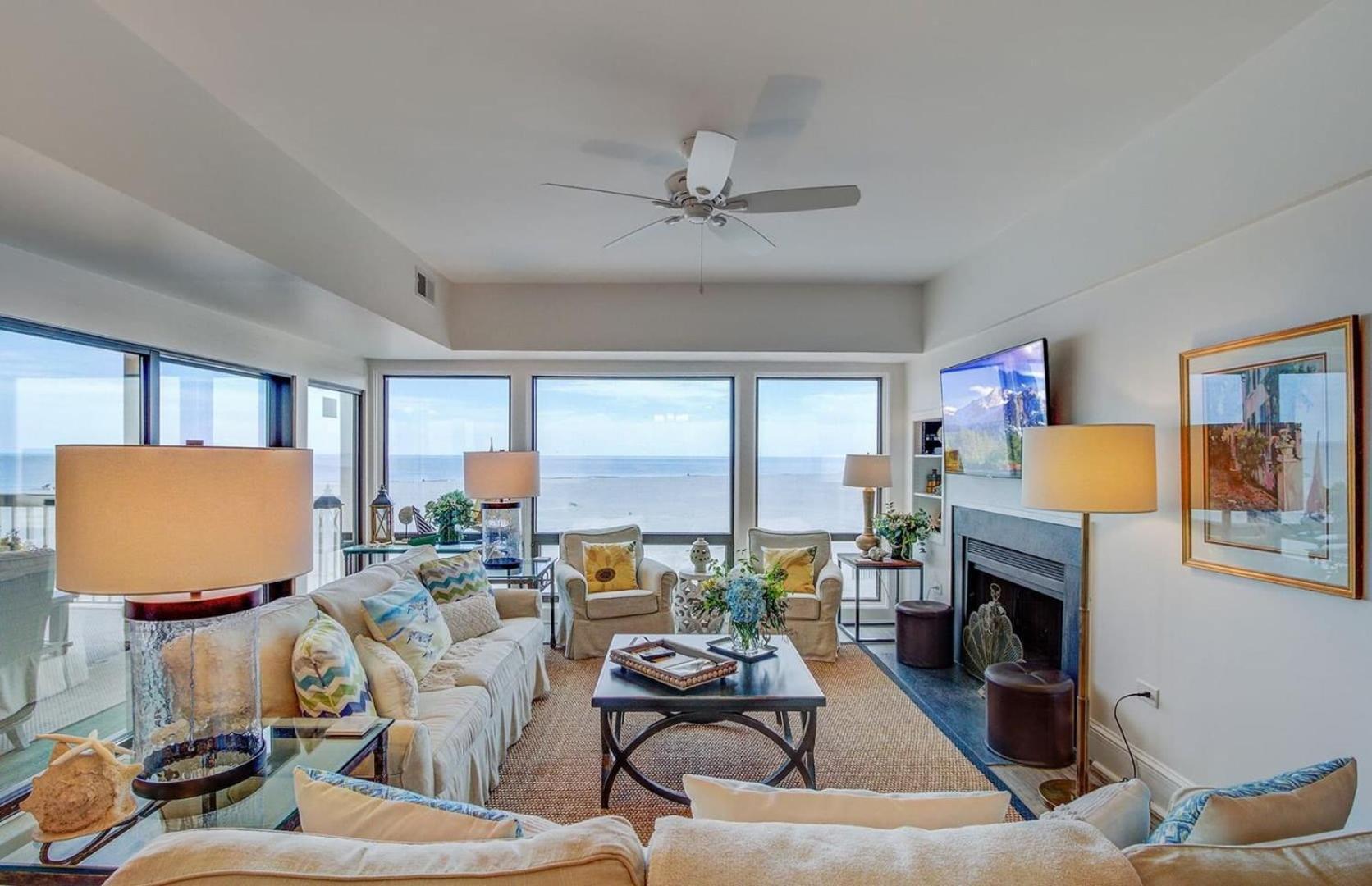 Waters Lure Avantstay Oceanfront Shared Pool Ocean Views Isle of Palms