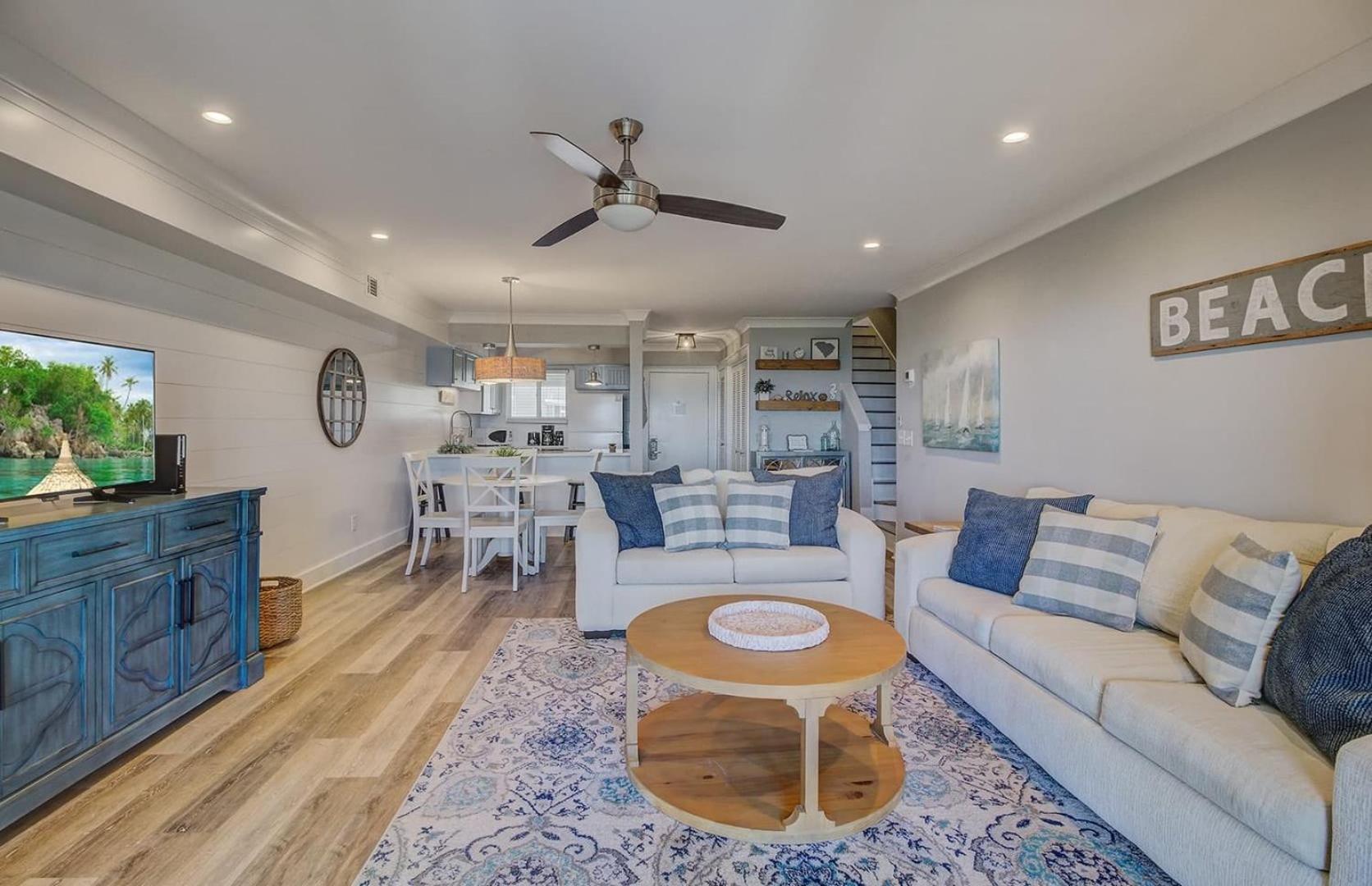 Coastal Retreat By Avantstay Direct Access Views Communal Pool