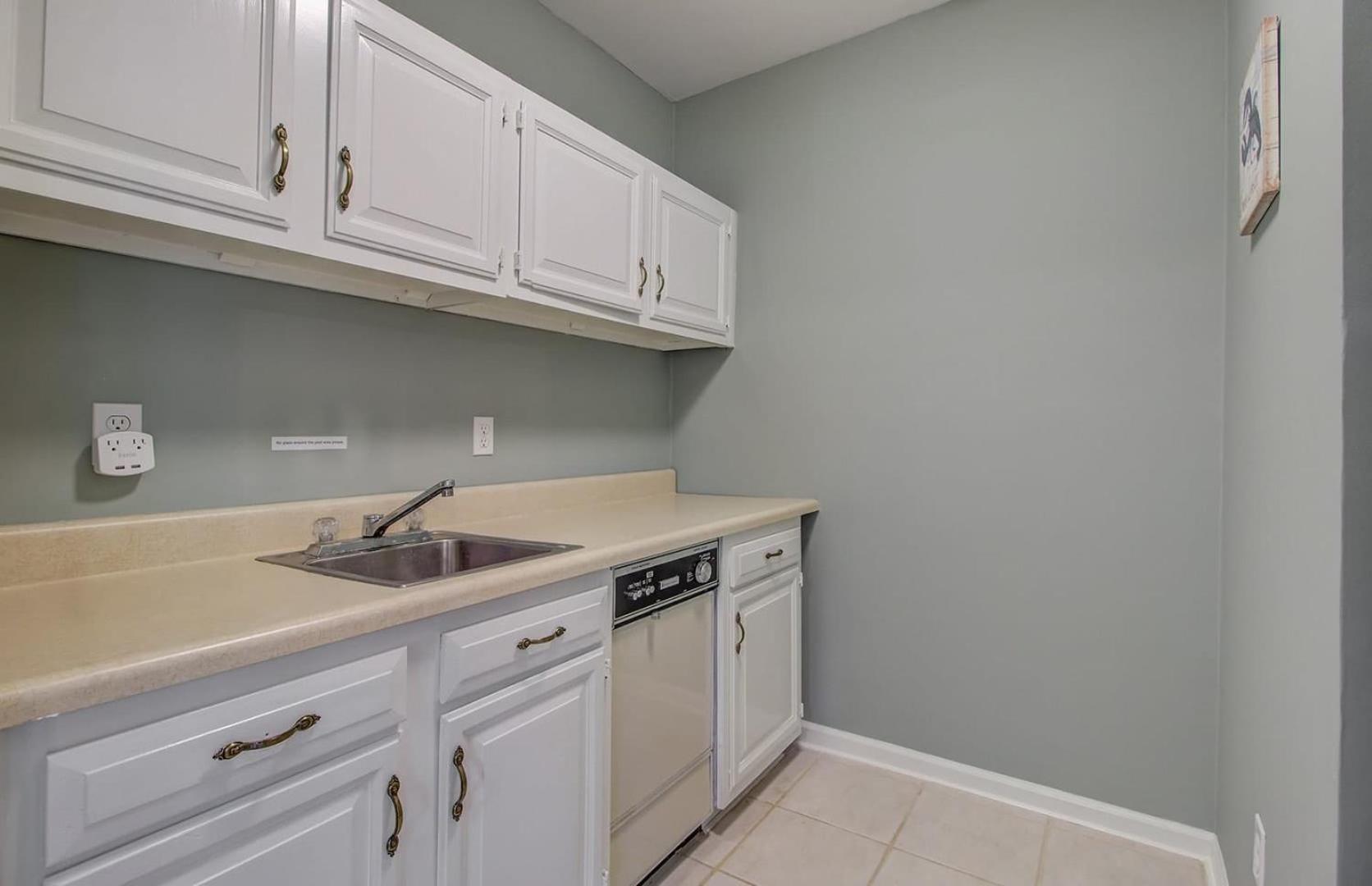 11 43rd Avenue By Avantstay Pool Close To