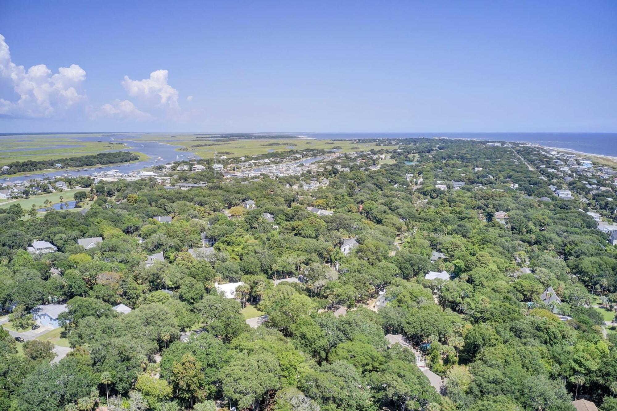 Southern Oasis By Avantstay 0.5mi Walk To The Pool Patio Large Yard * Isle of Palms