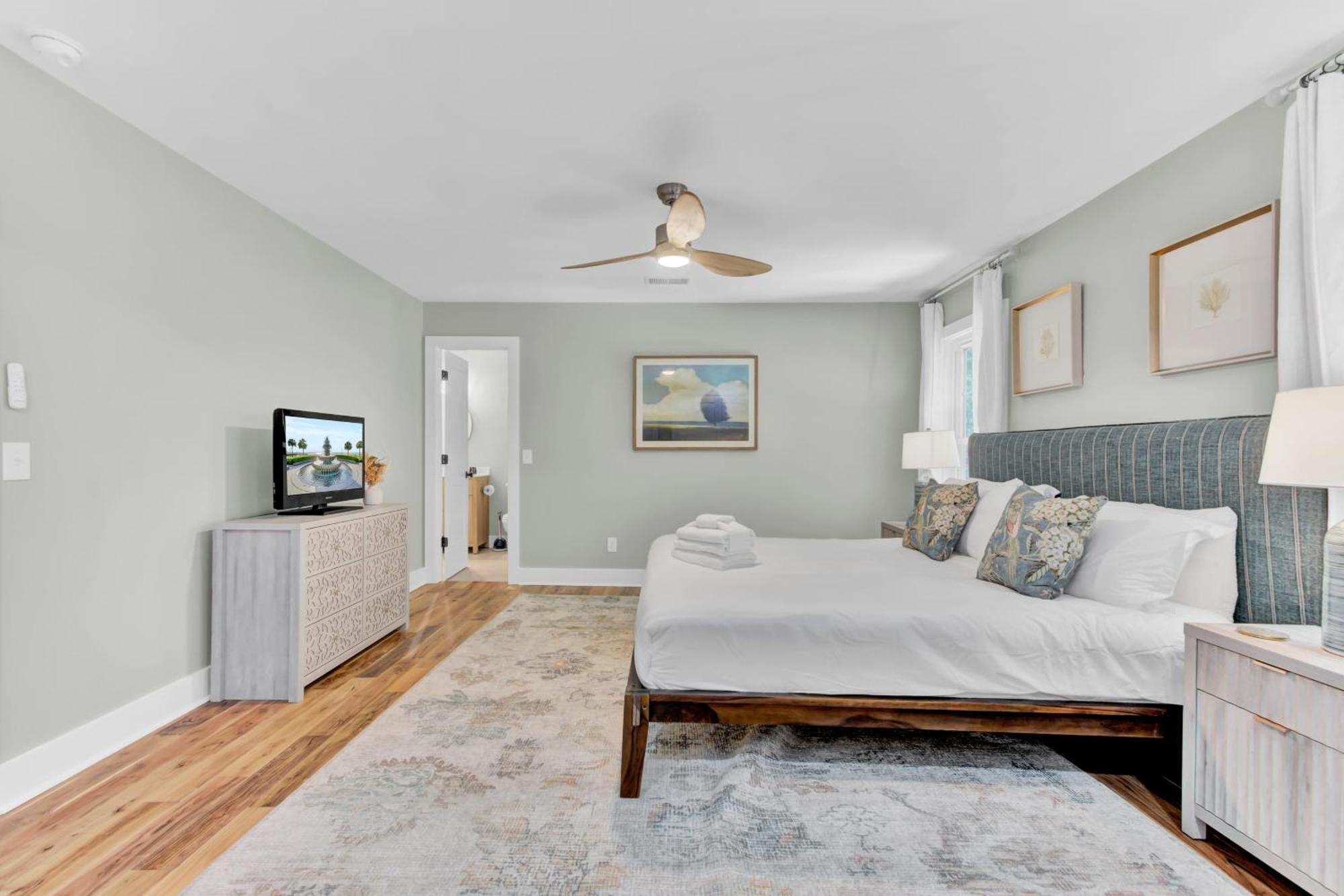 Southern Oasis By Avantstay 0.5mi Walk To The Pool Patio Large Yard * Isle of Palms