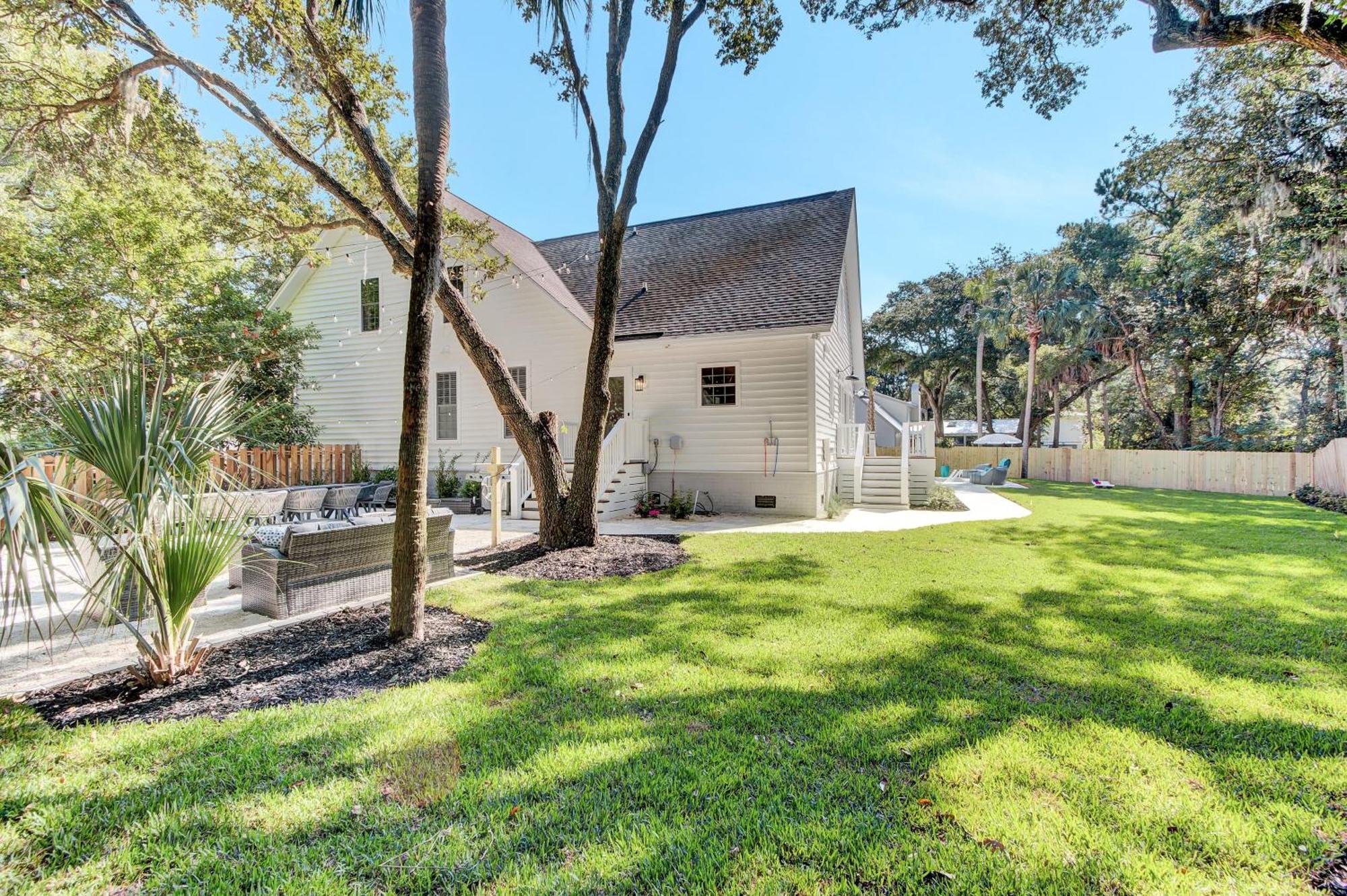 Southern Oasis By Avantstay 0.5mi Walk To The Pool Patio Large Yard * Isle of Palms